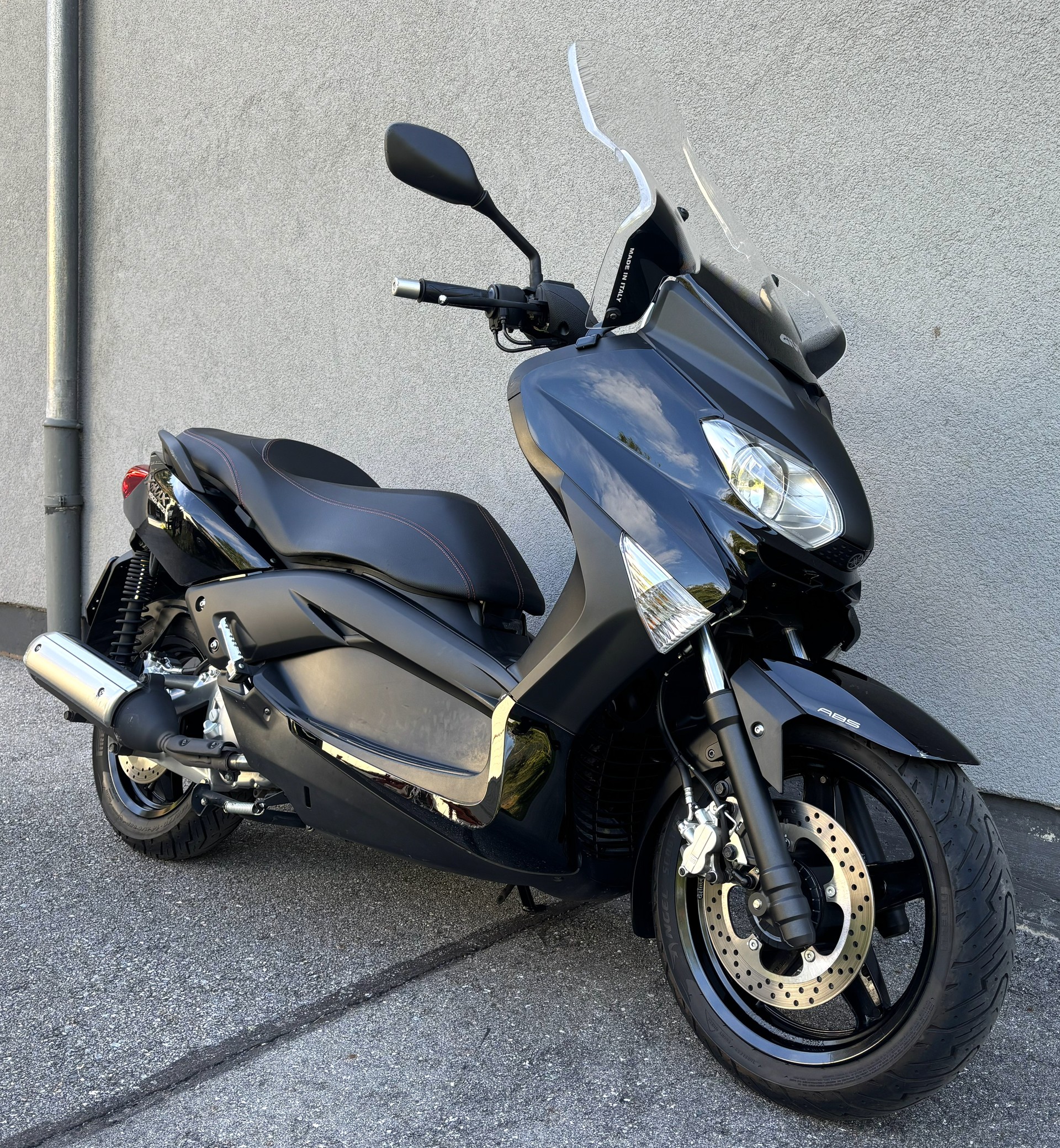 YAMAHA X-MaxYP 250 RA ABS-image-1
