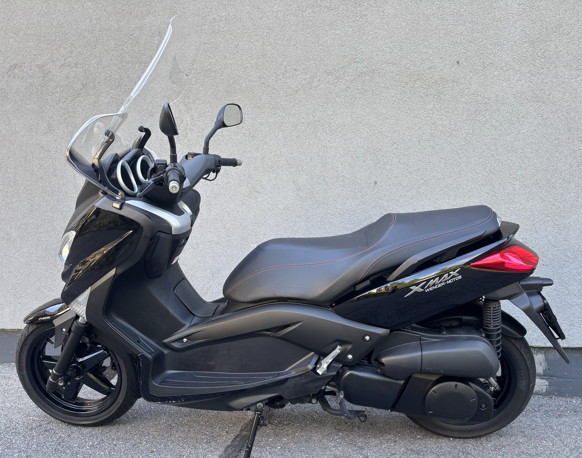 YAMAHA X-MaxYP 250 RA ABS-image-3