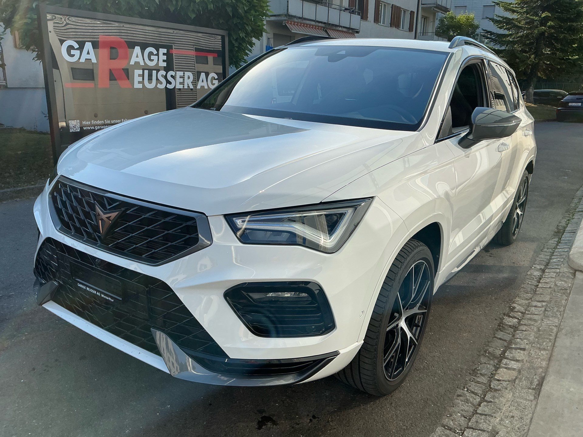 CUPRA Ateca VZ 4Drive *** AKRAPOVIC SPORTAUSPUFF ***