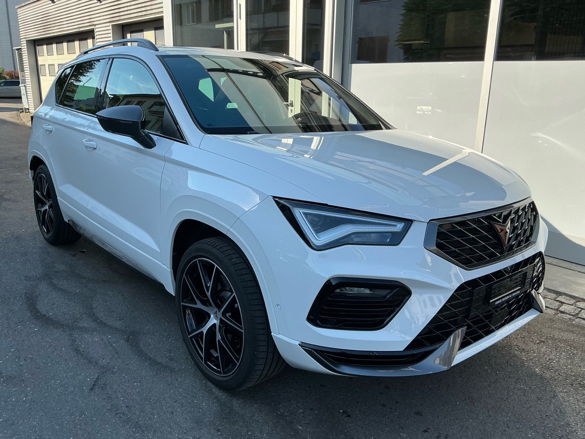 CUPRA Ateca VZ 4Drive *** AKRAPOVIC SPORTAUSPUFF ***-showroom-element-2