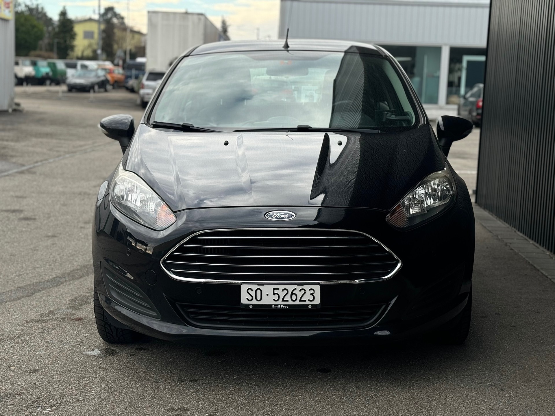 FORD Fiesta 1.0 SCTi Titanium PowerShift-image-2