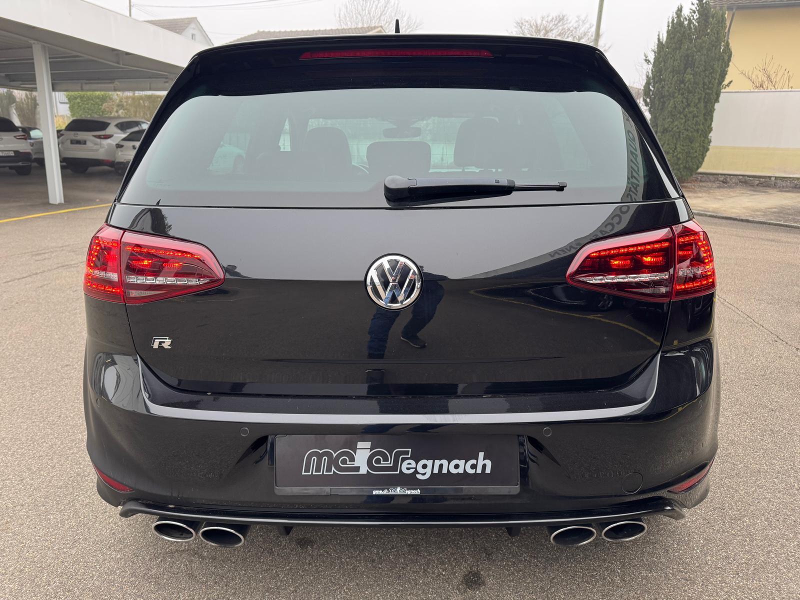 VW Golf 2.0 TSI R 4Motion DSG-image-6