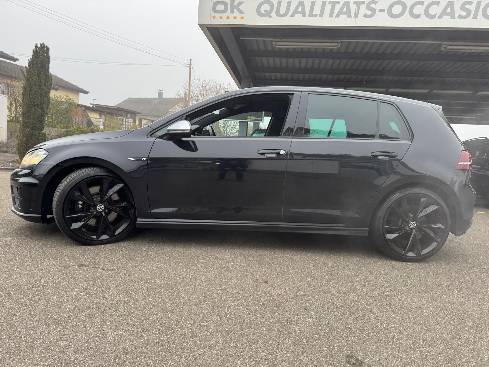 VW Golf 2.0 TSI R 4Motion DSG-image-3