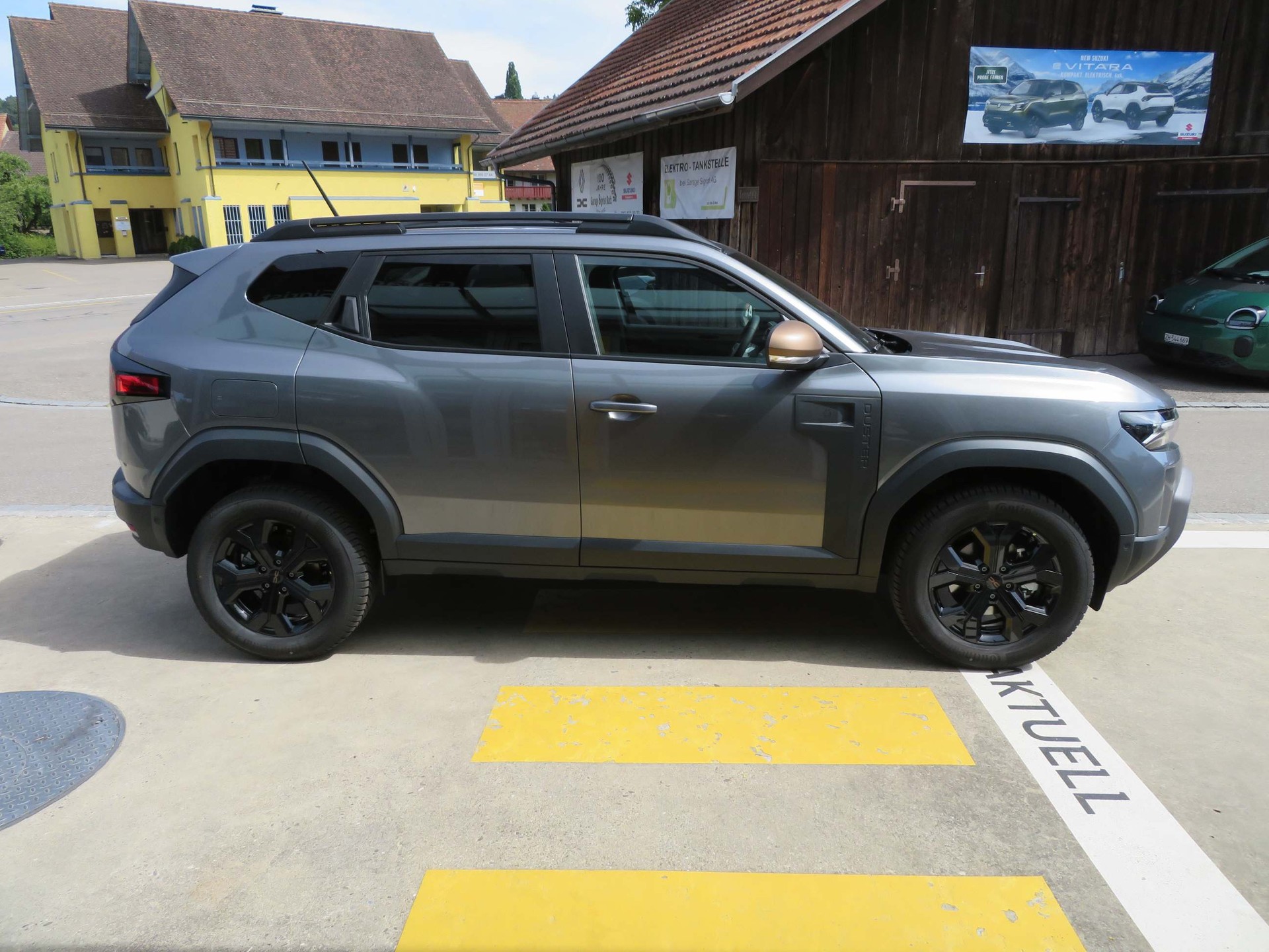 DACIA Duster 1.2 Hybrid Extreme 4WD-image-4