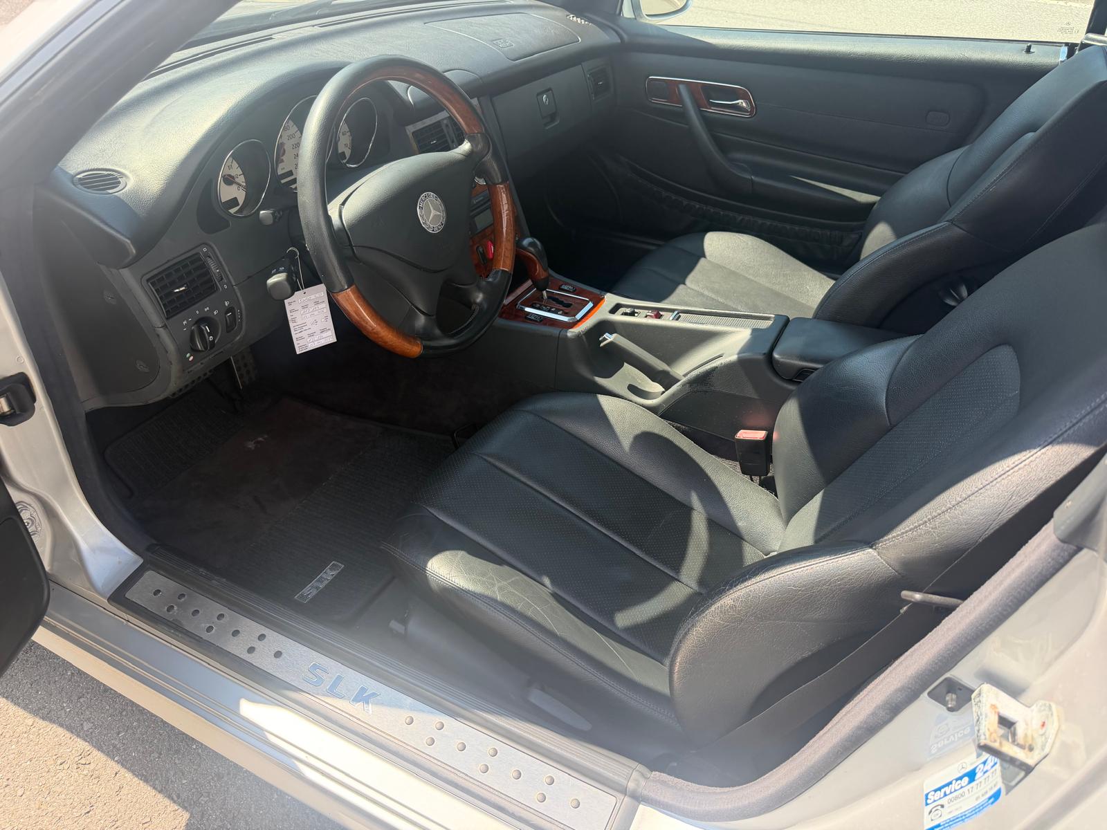 MERCEDES-BENZ SLK 200 Kompressor-image-8