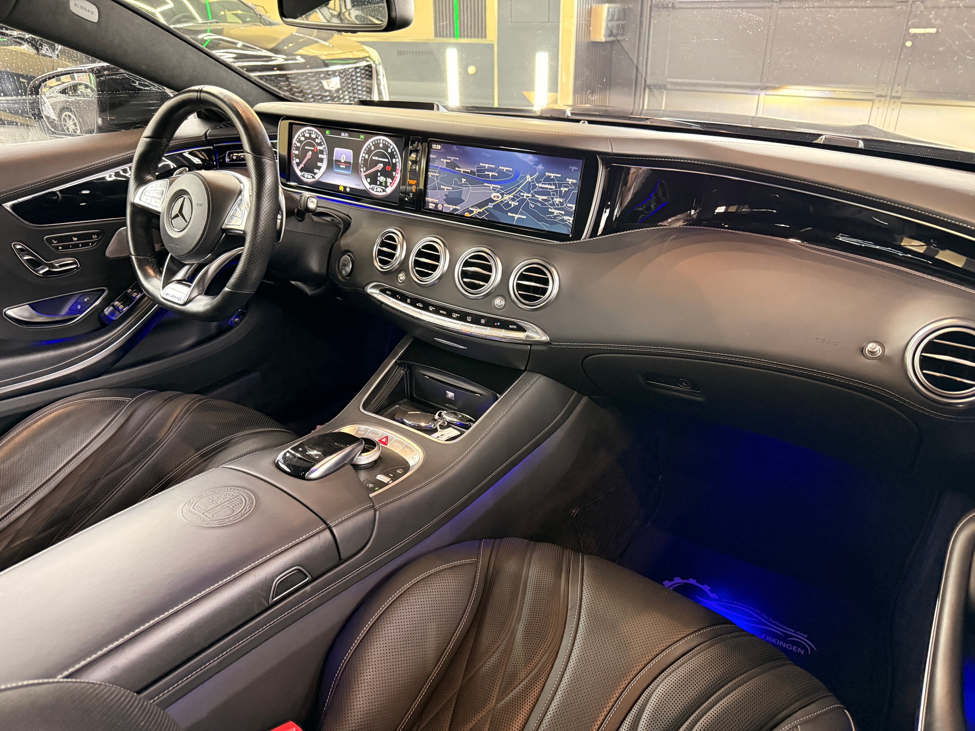 MERCEDES-BENZ S 63 AMG Coupé 4Matic Speedshift MCT-image-12