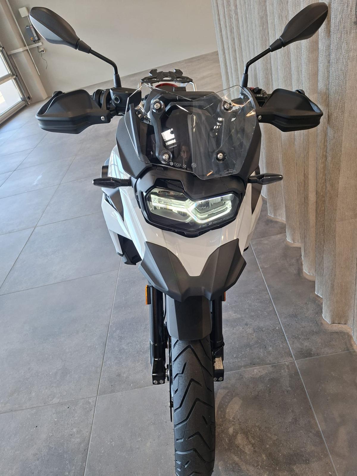 BMW F 800 GS (35kW)-image-4