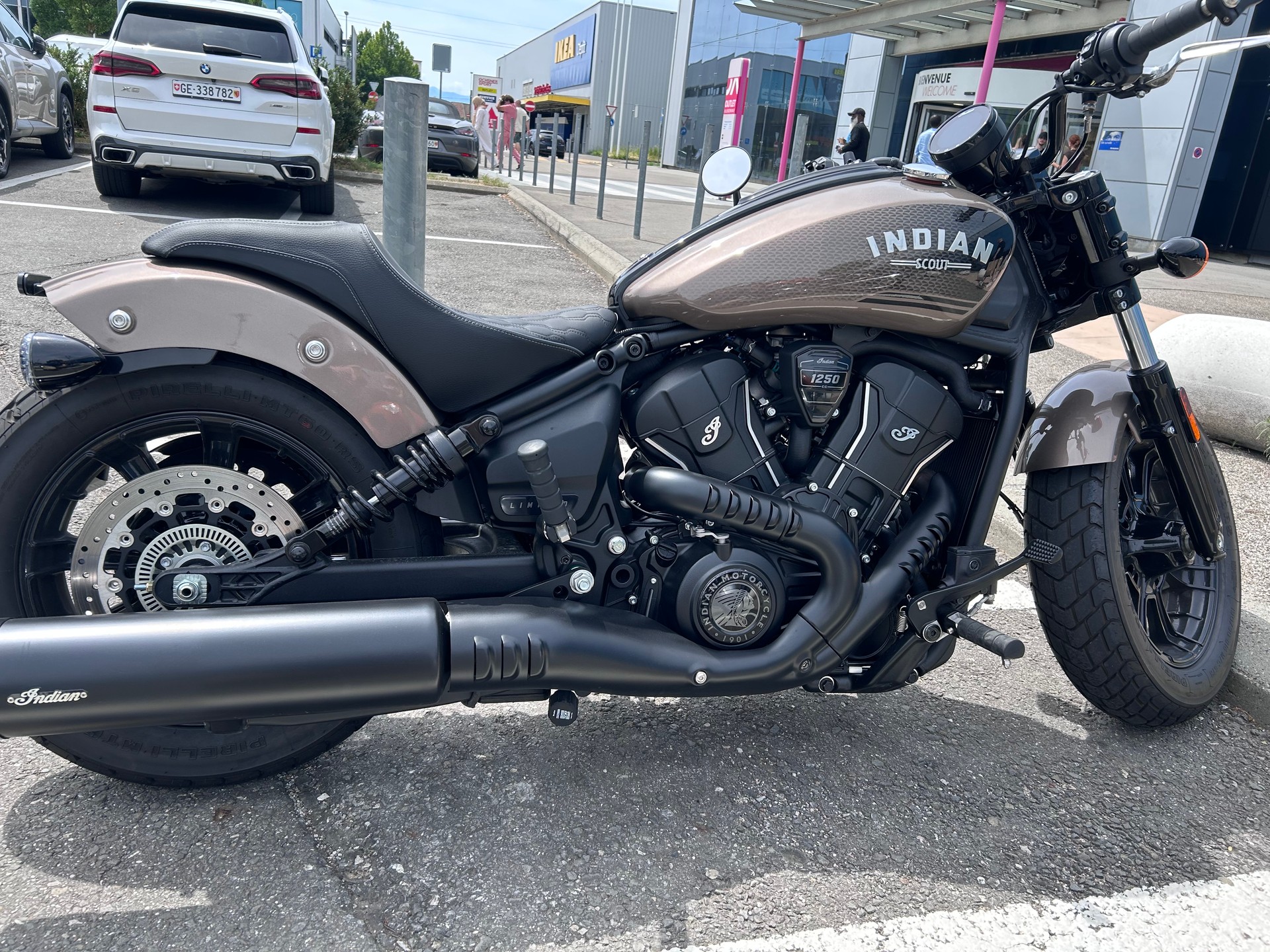 INDIAN Bobber L+T-image-0