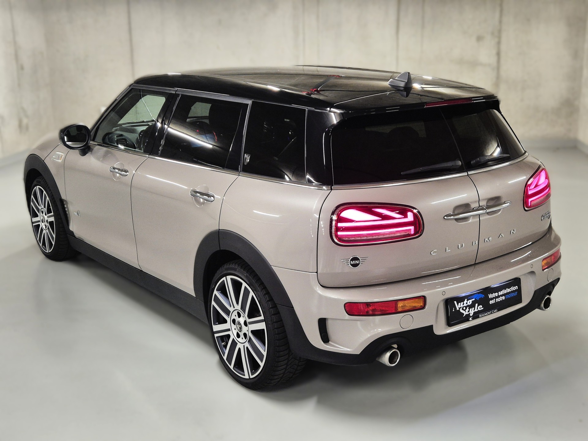 MINI Clubman Cooper S ALL4 Steptronic-image-4