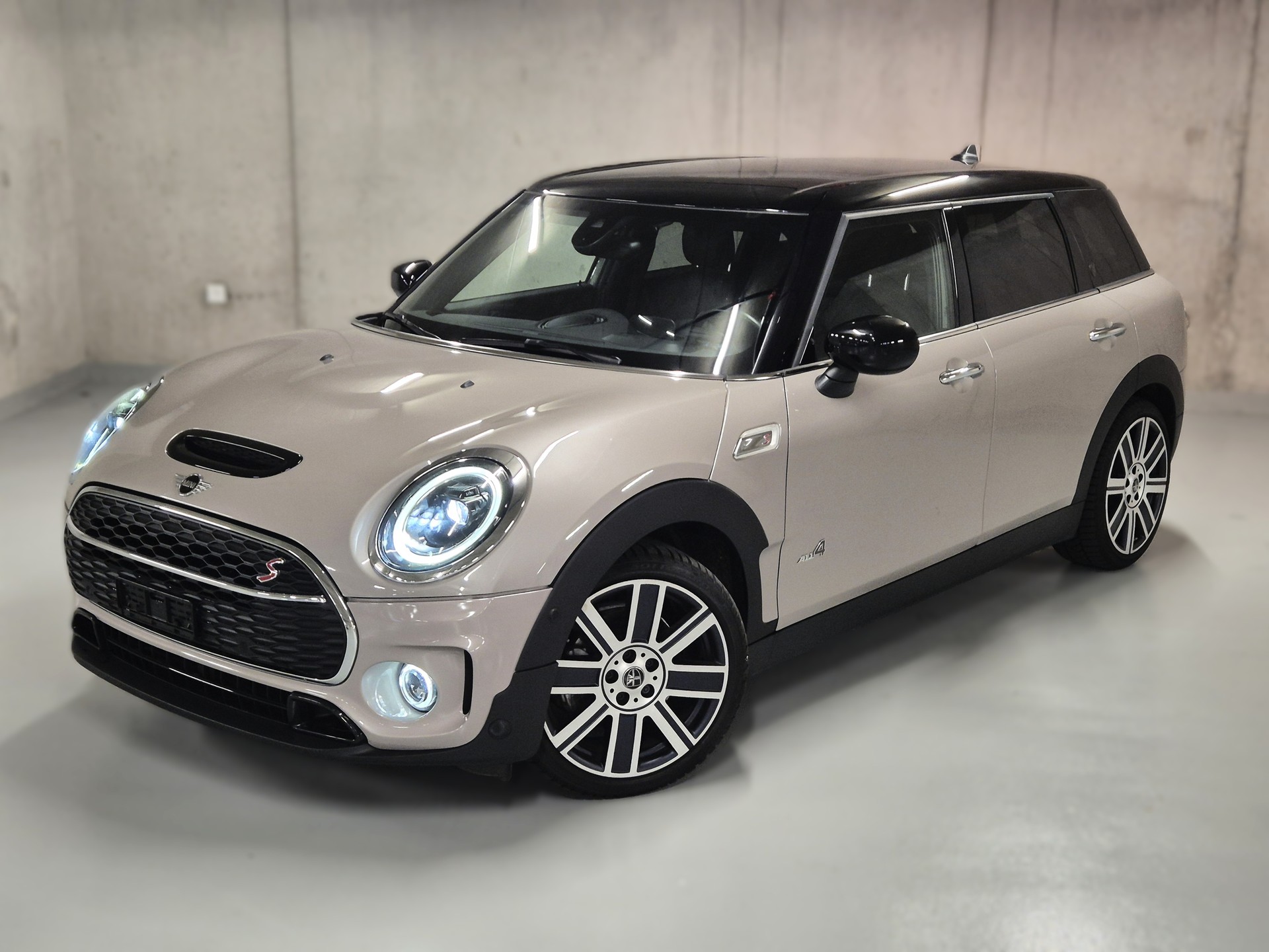 MINI Clubman Cooper S ALL4 Steptronic-showroom-element-2