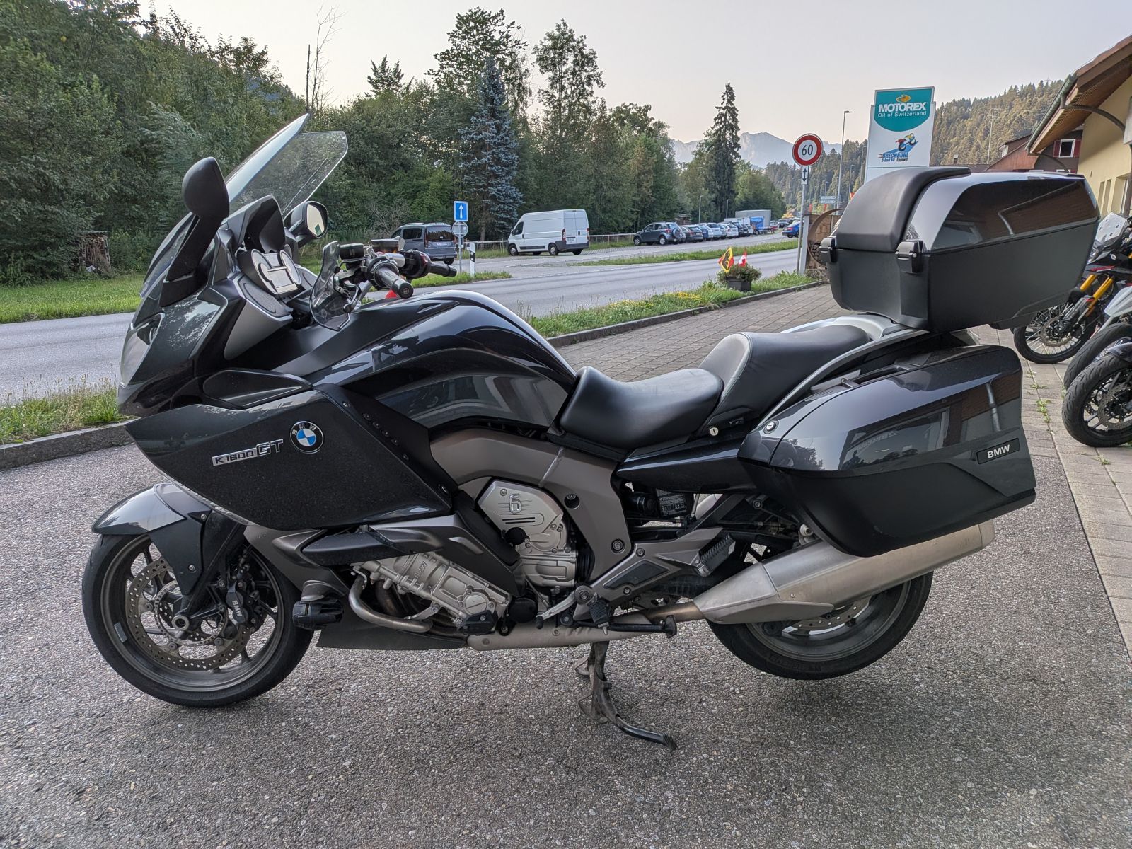 BMW K 1600 GT-image-3