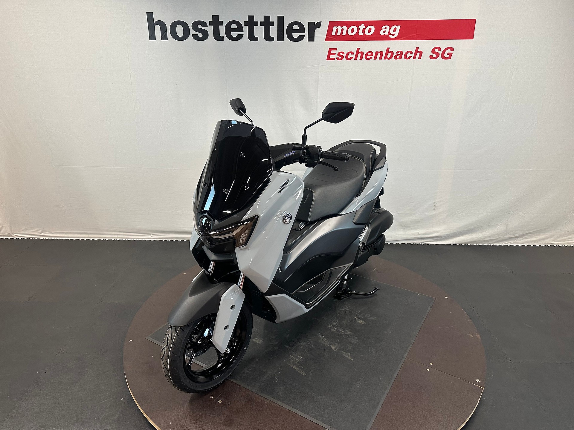YAMAHA NMAX 125 Tech MAX-image-2