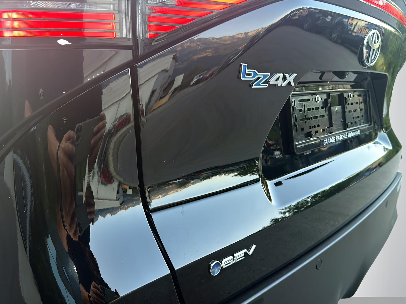 TOYOTA bZ4X Style-image-11