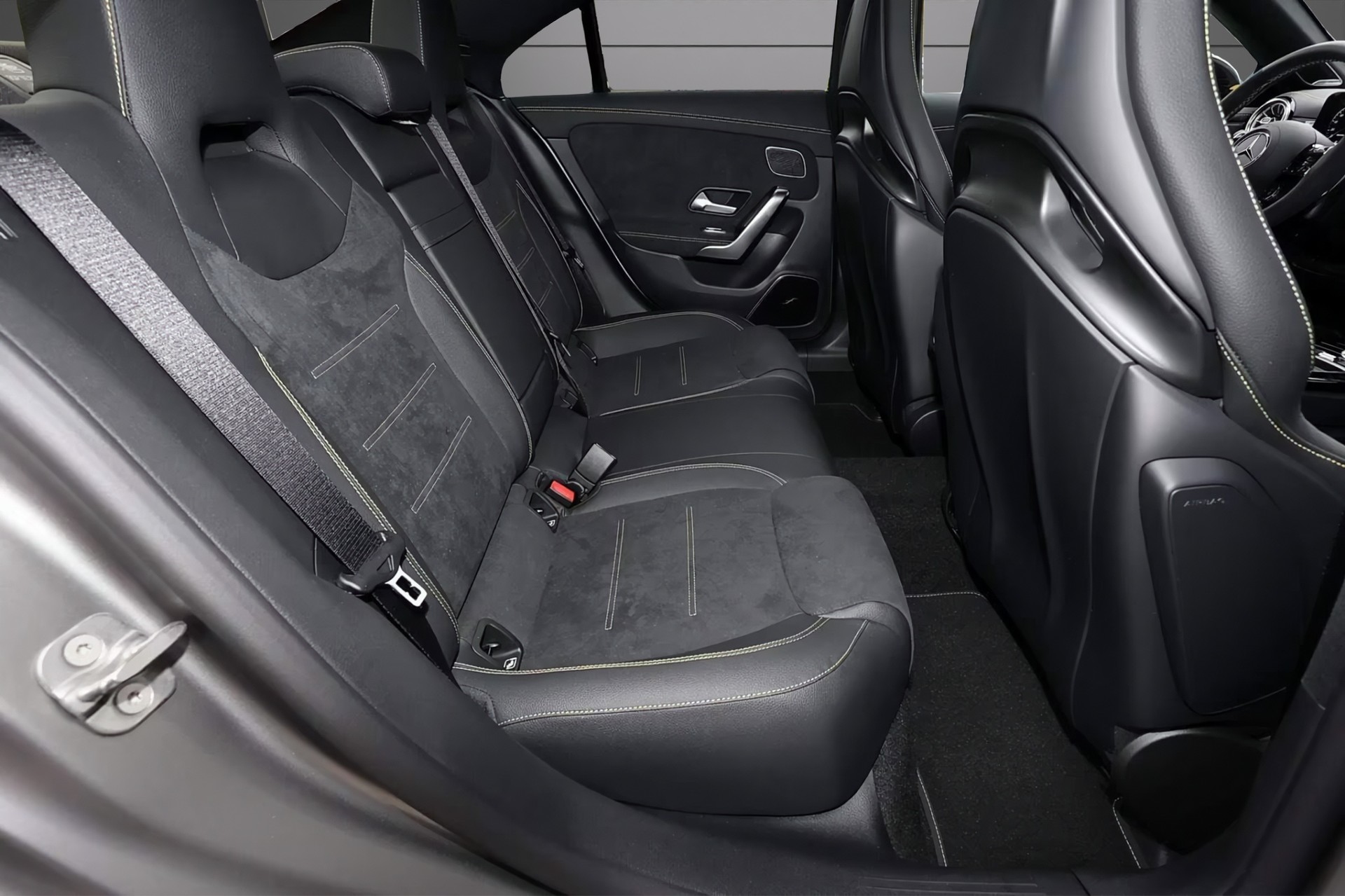 MERCEDES-BENZ CLA 45 S AMG 4Matic FINAL EDITION-image-5