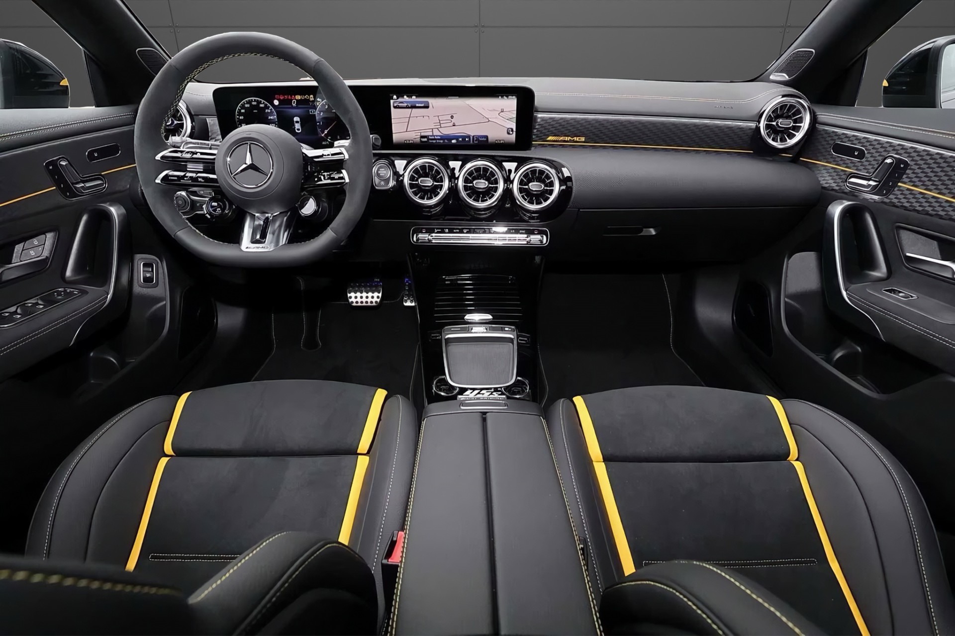 MERCEDES-BENZ CLA 45 S AMG 4Matic FINAL EDITION-image-6