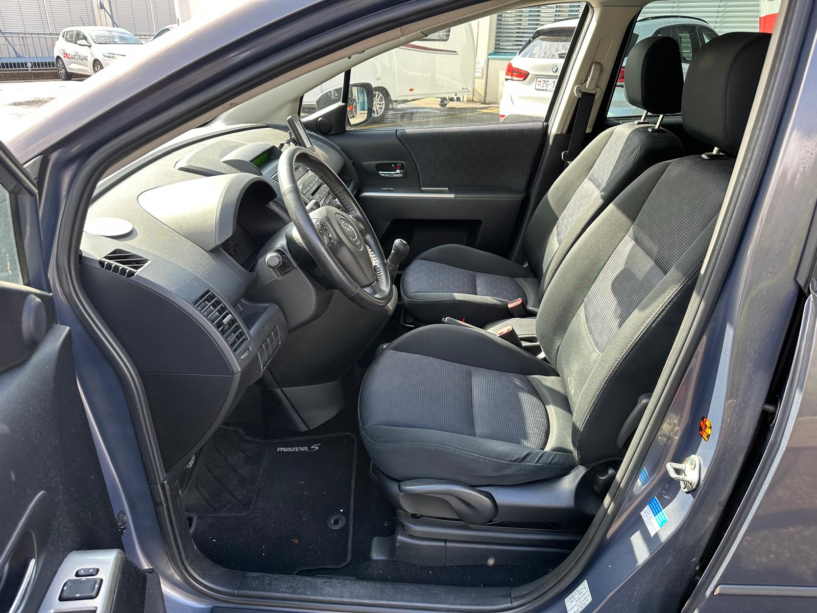 MAZDA 5 2.0 16V Exclusive-image-10