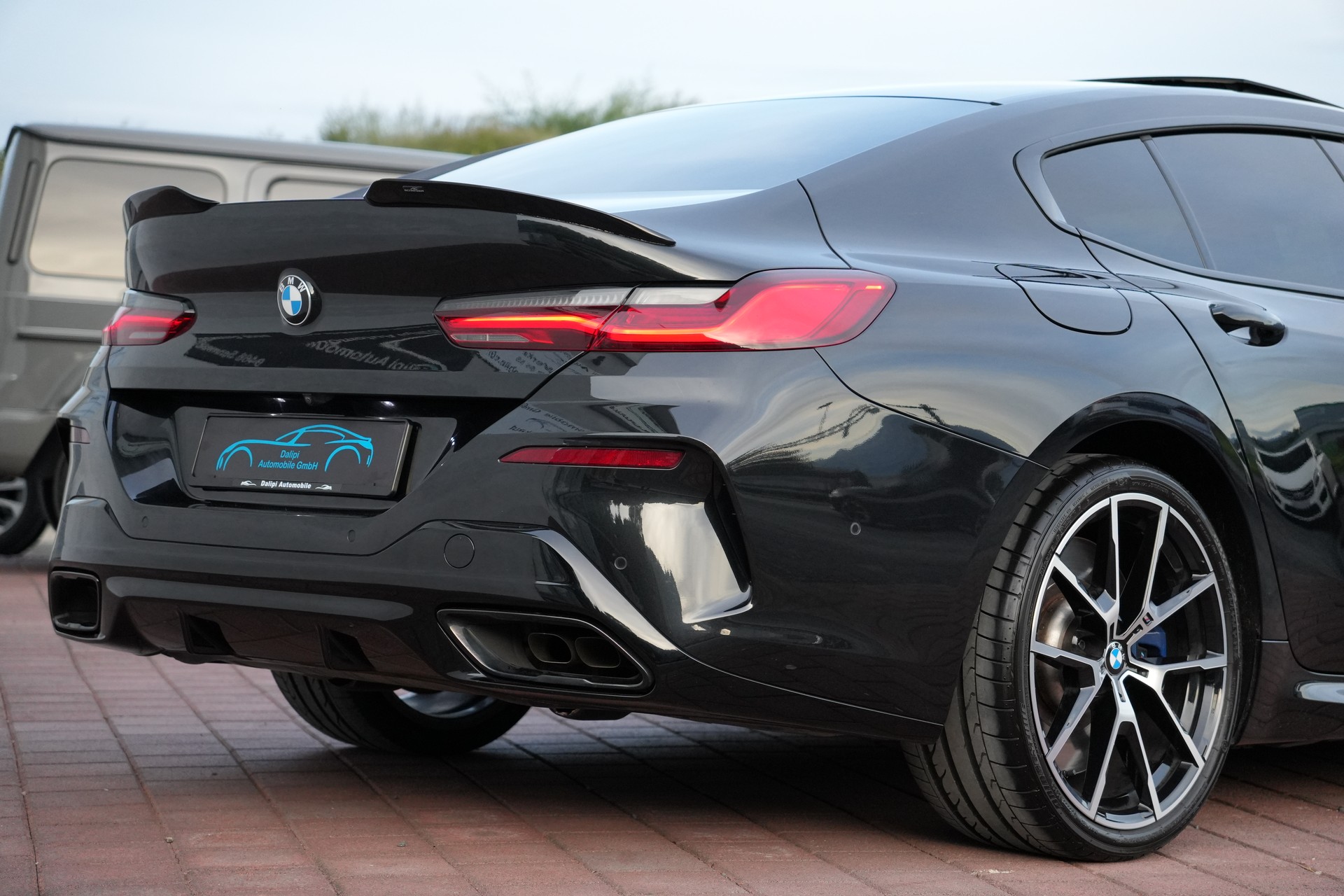 BMW M850i xDrive Steptronic (CH)-image-10