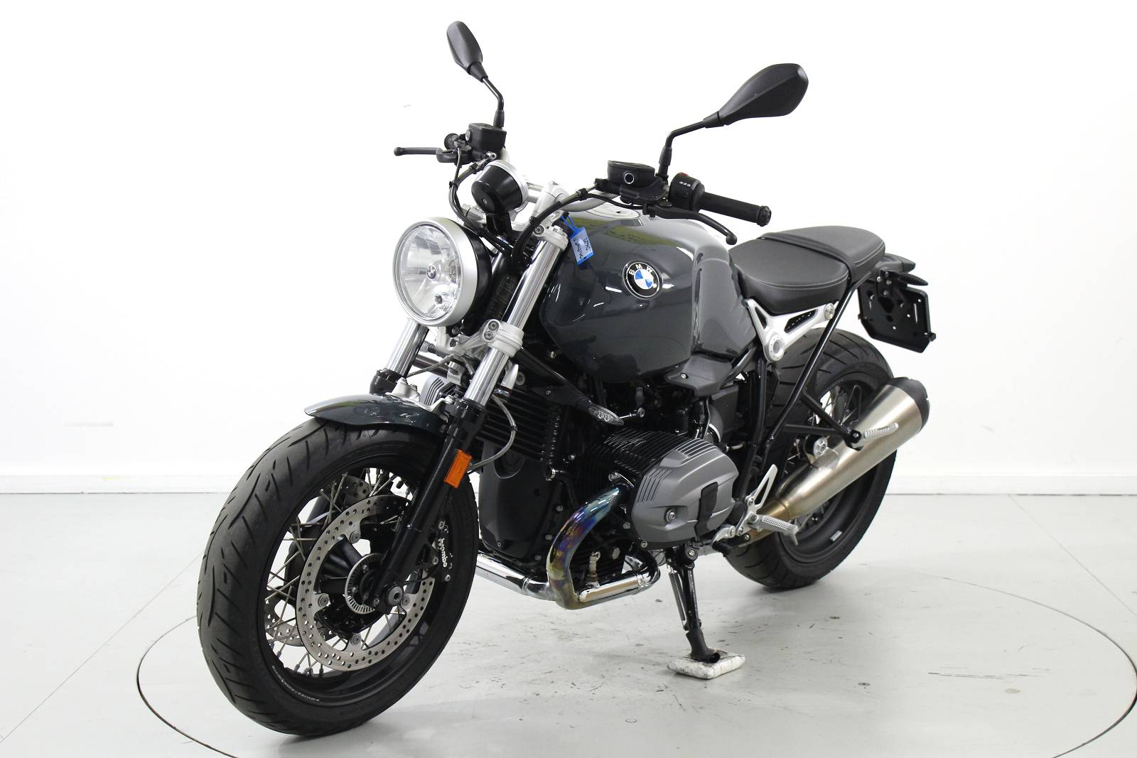 BMW R 1200 NineT Pure ABS-image-2