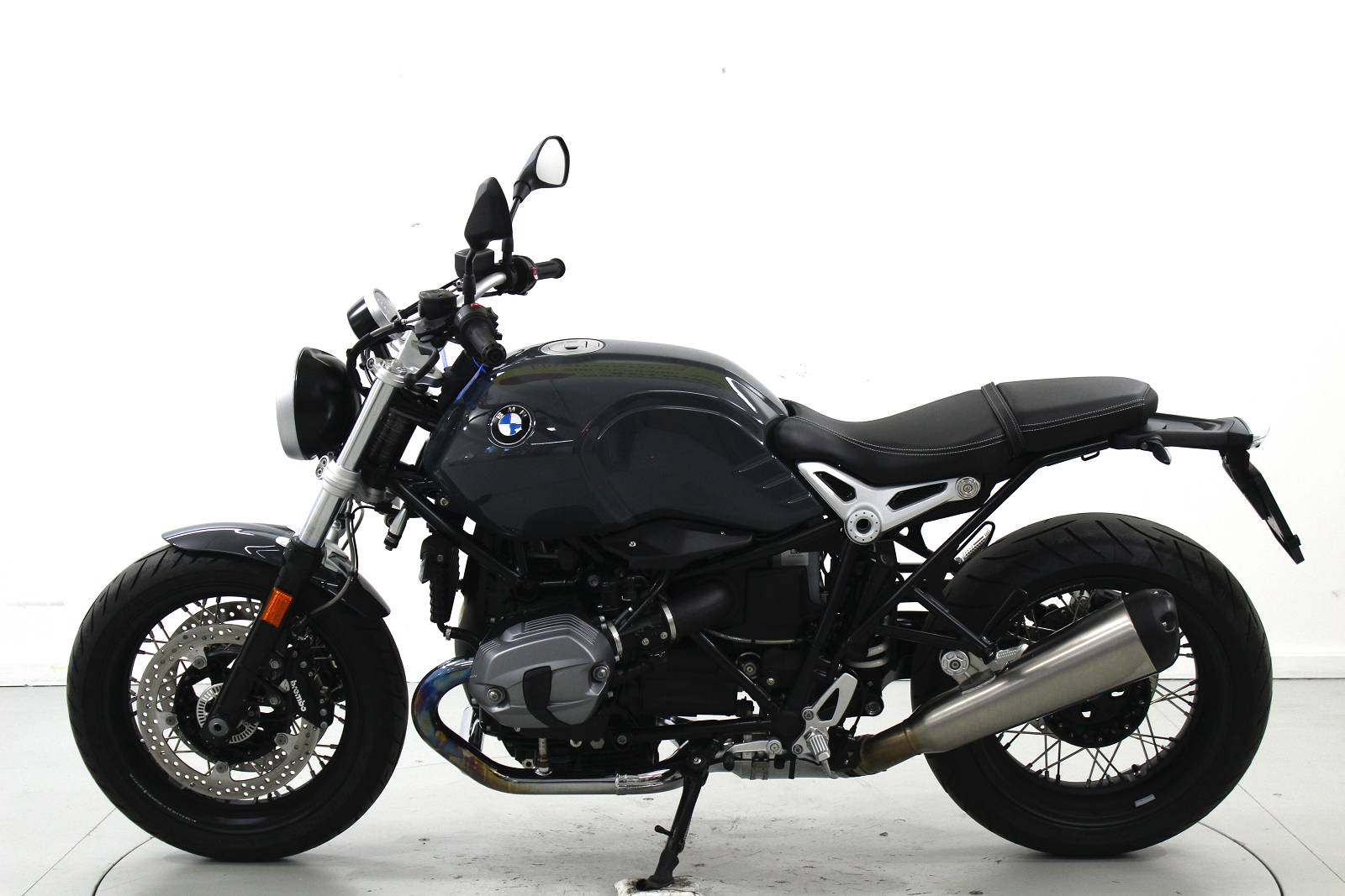 BMW R 1200 NineT Pure ABS-image-4