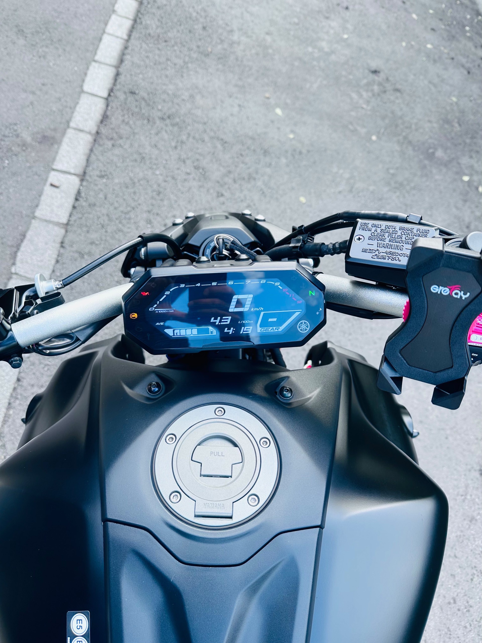 YAMAHA MT-07-image-7