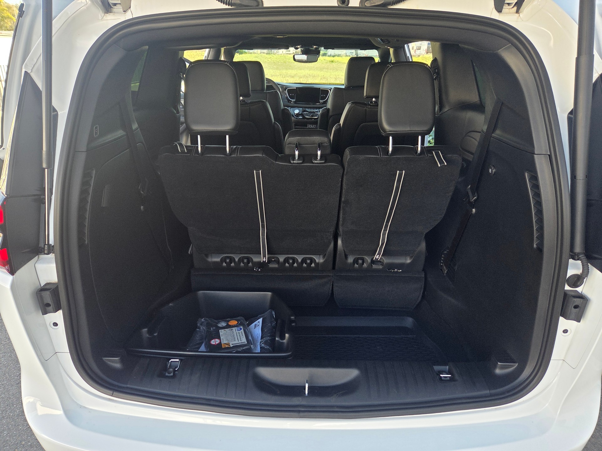 CHRYSLER Pacifica 3.6 V6 FAV 291PS 7-Plätzer-image-10