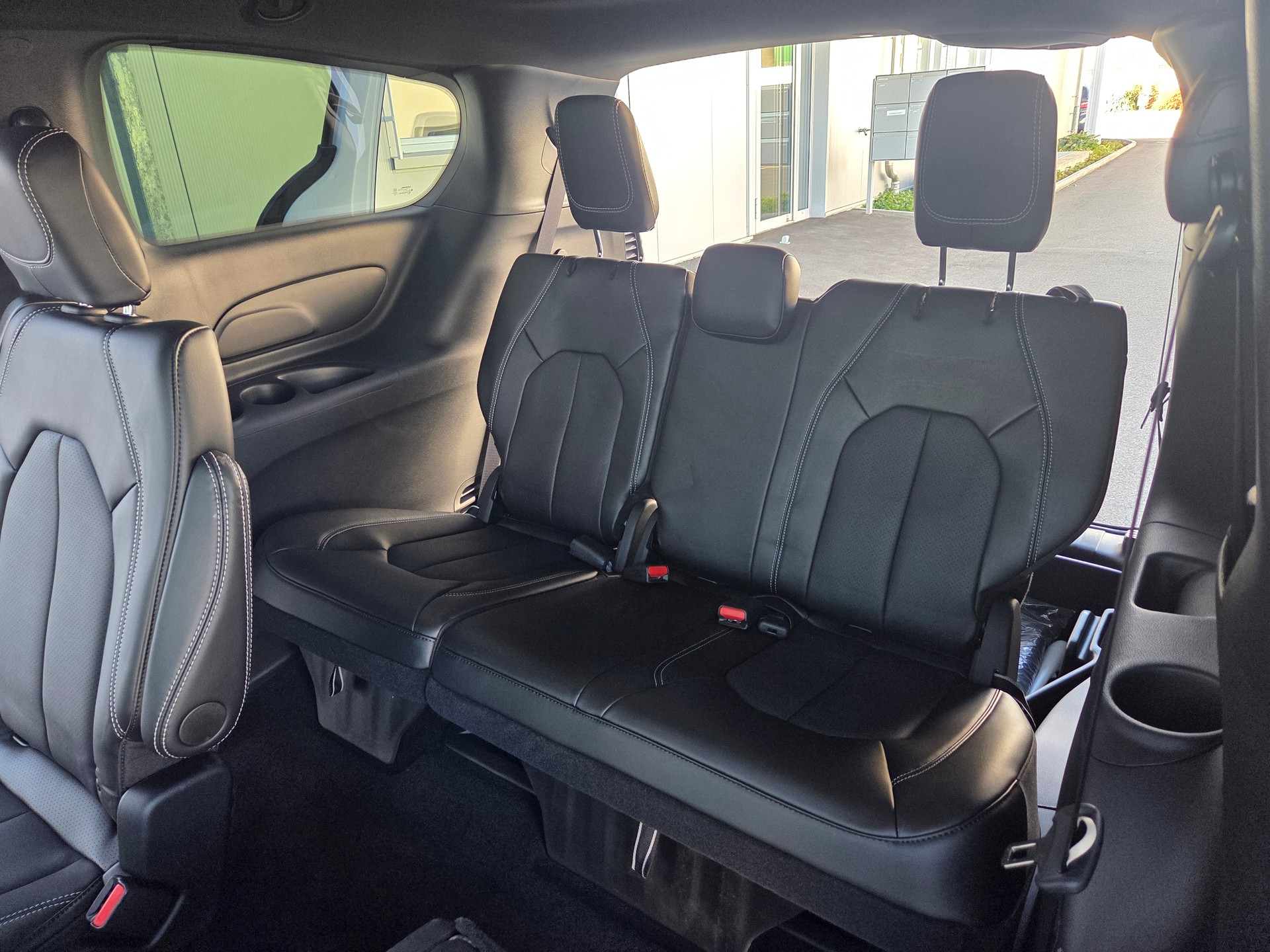 CHRYSLER Pacifica 3.6 V6 FAV 291PS 7-Plätzer-image-9
