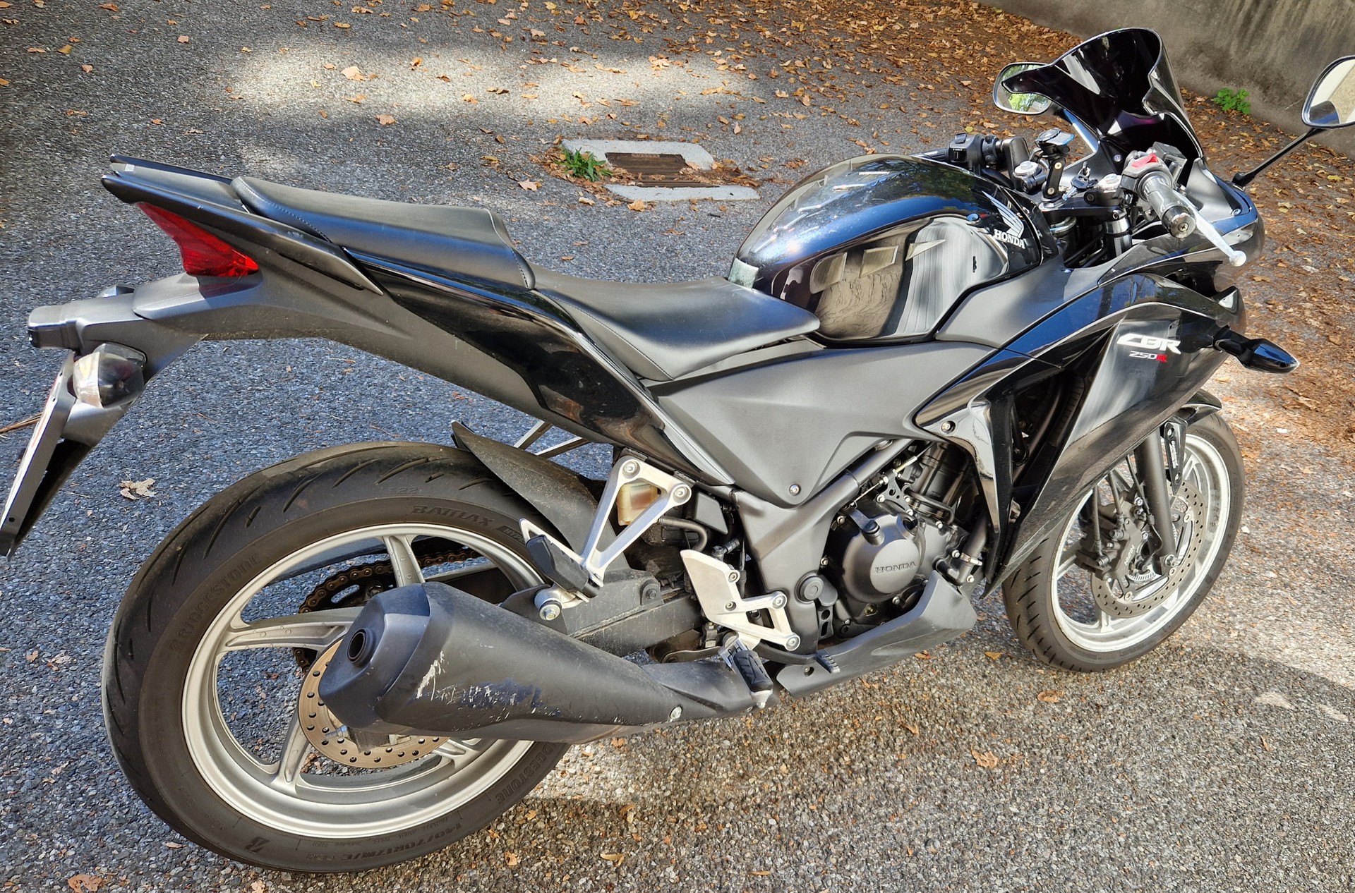 HONDA CBR 250 RA-image-4