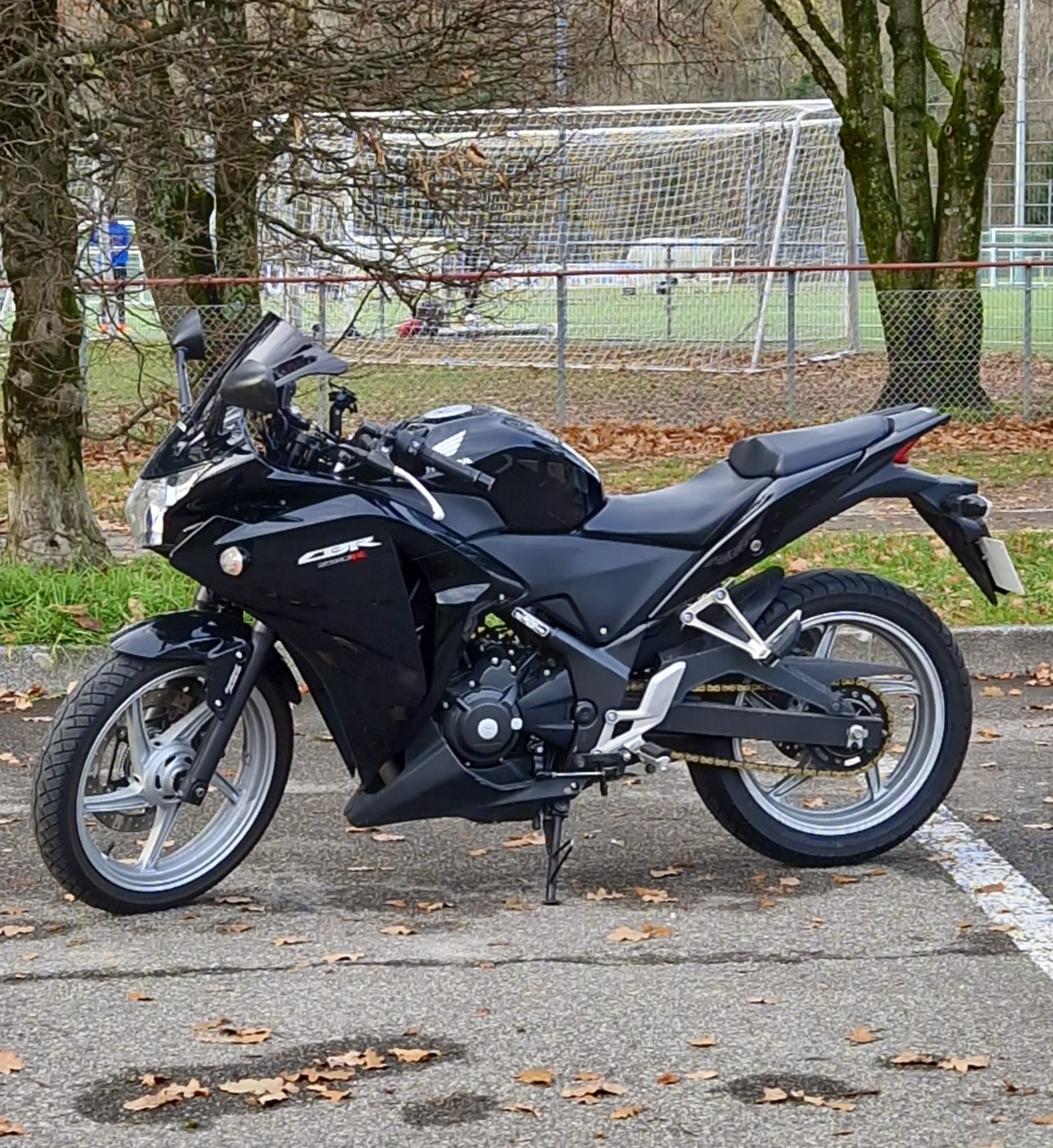 HONDA CBR 250 RA-image-0