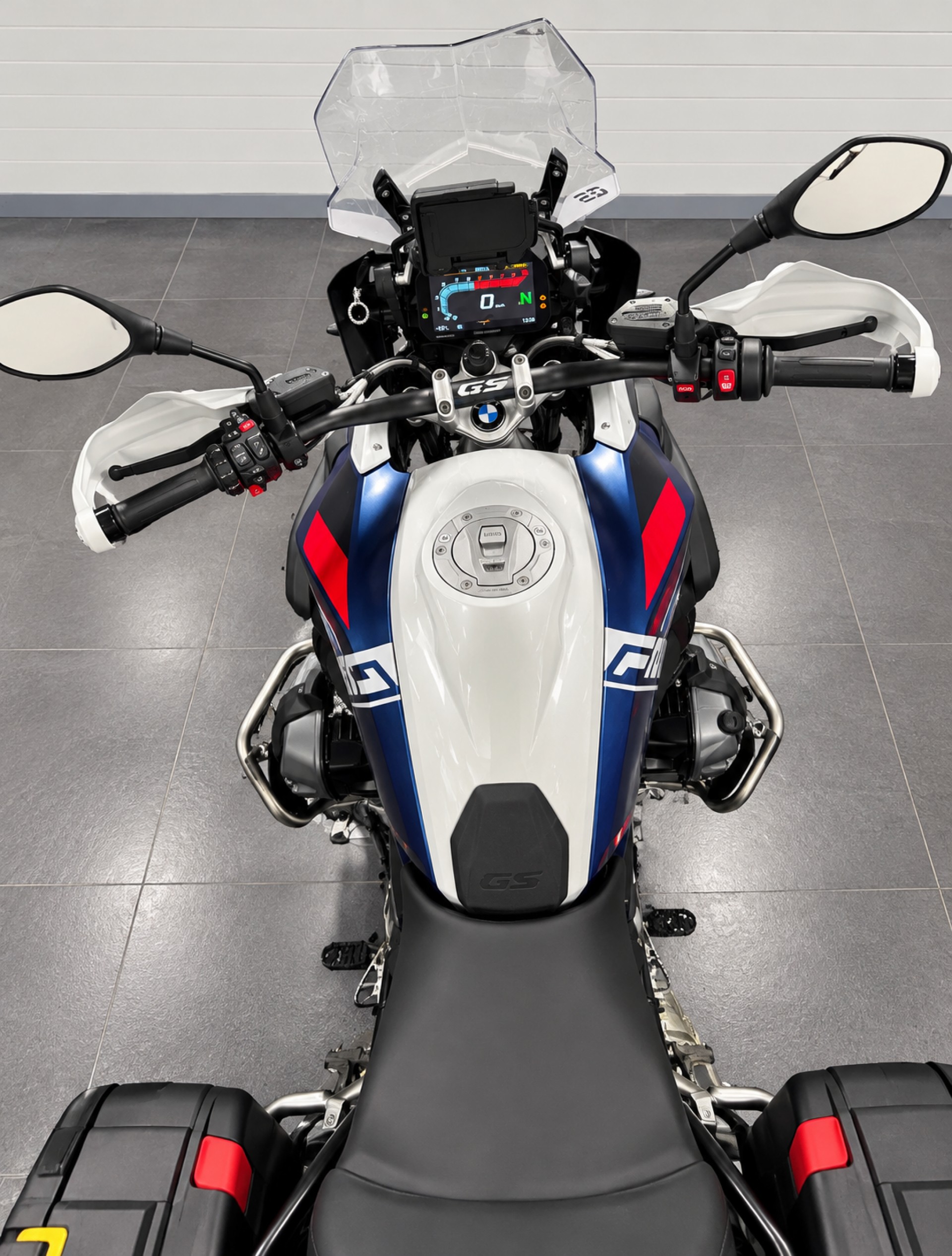BMW R 1250 GS Trophy-image-1