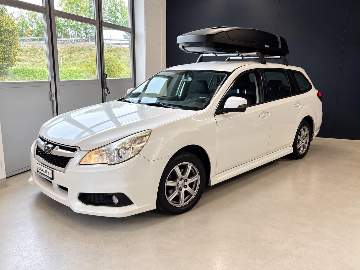 SUBARU Legacy 2.0i Swiss AWD Lineartronic-image-10