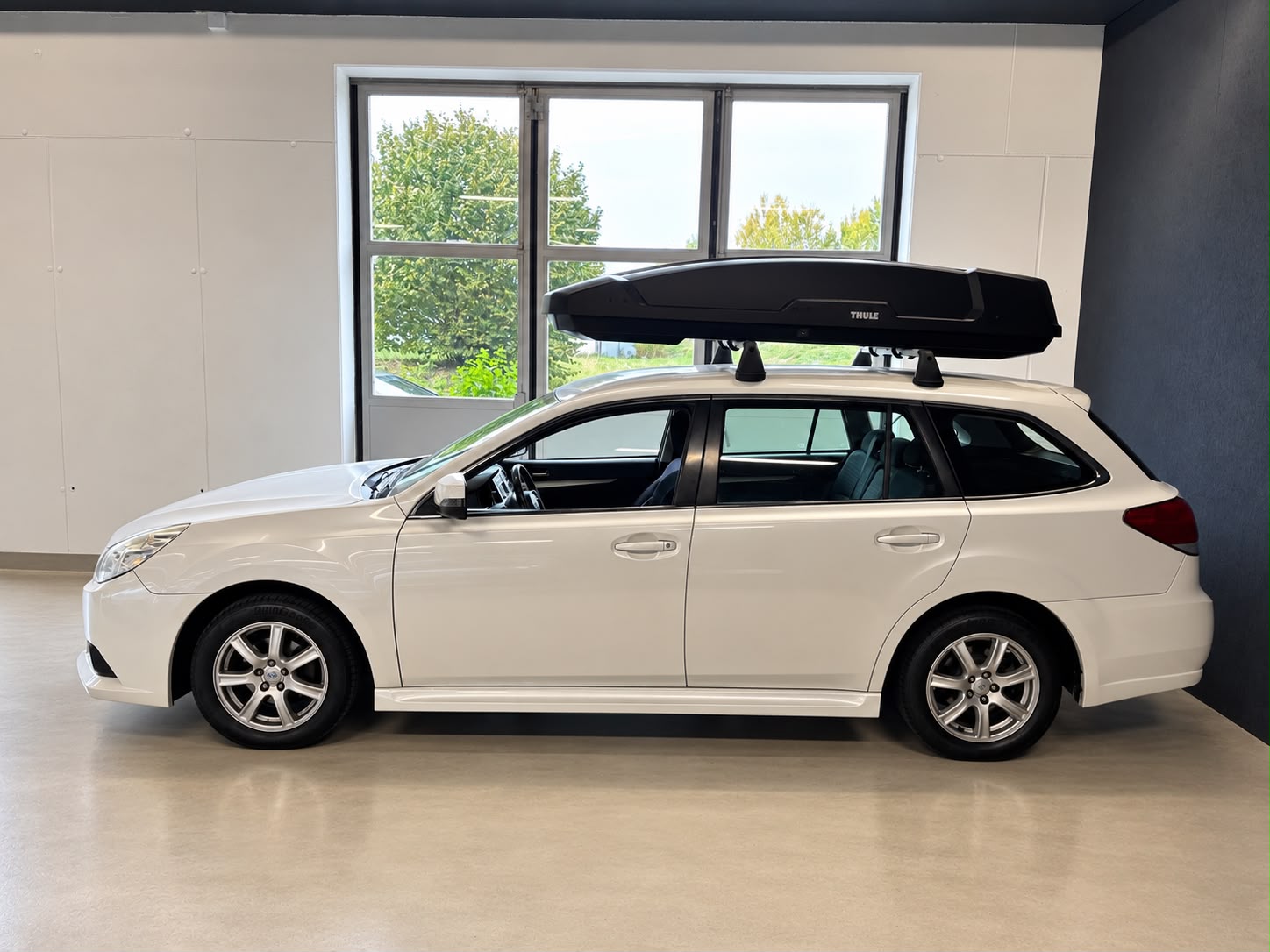 SUBARU Legacy 2.0i Swiss AWD Lineartronic-image-7
