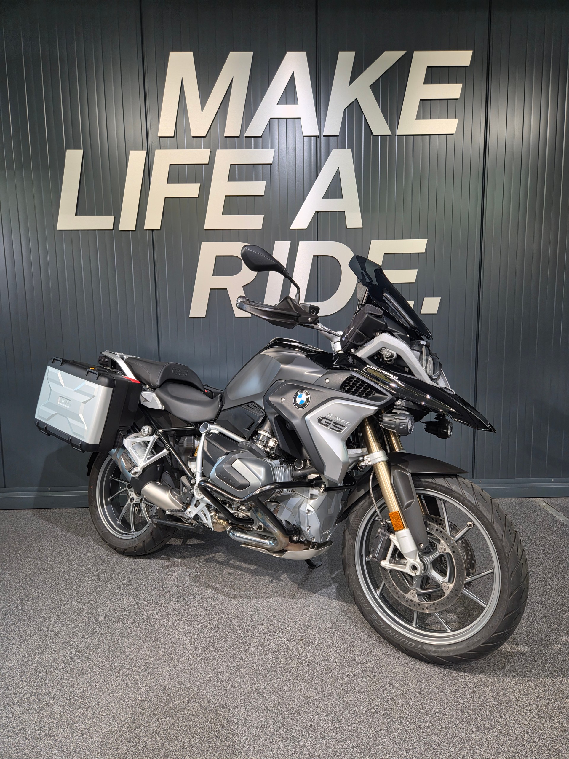 BMW R 1250 GS - Tieferlegung ab Werk!-image-1