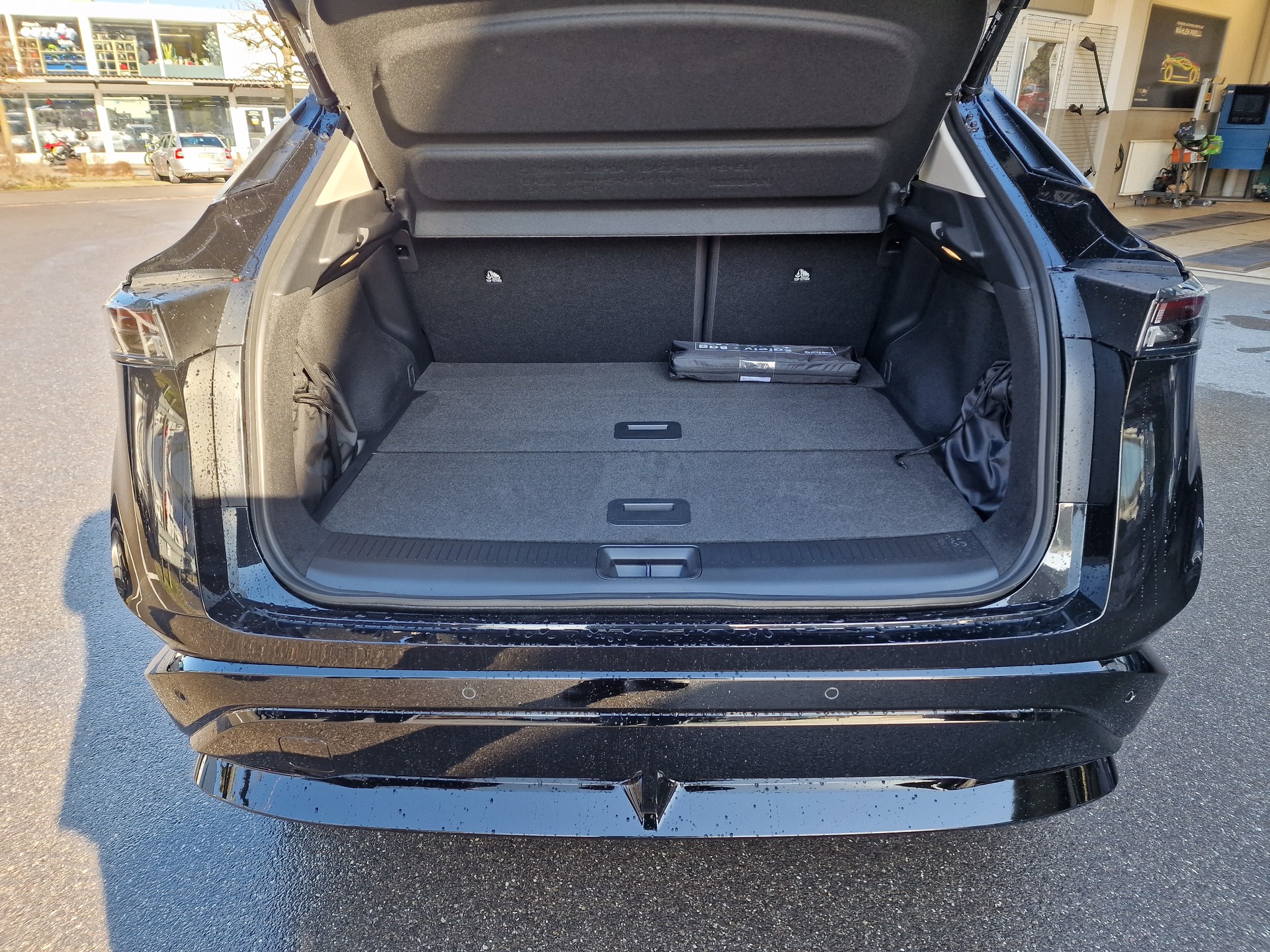 NISSAN Ariya 63 kWh Advance-image-7