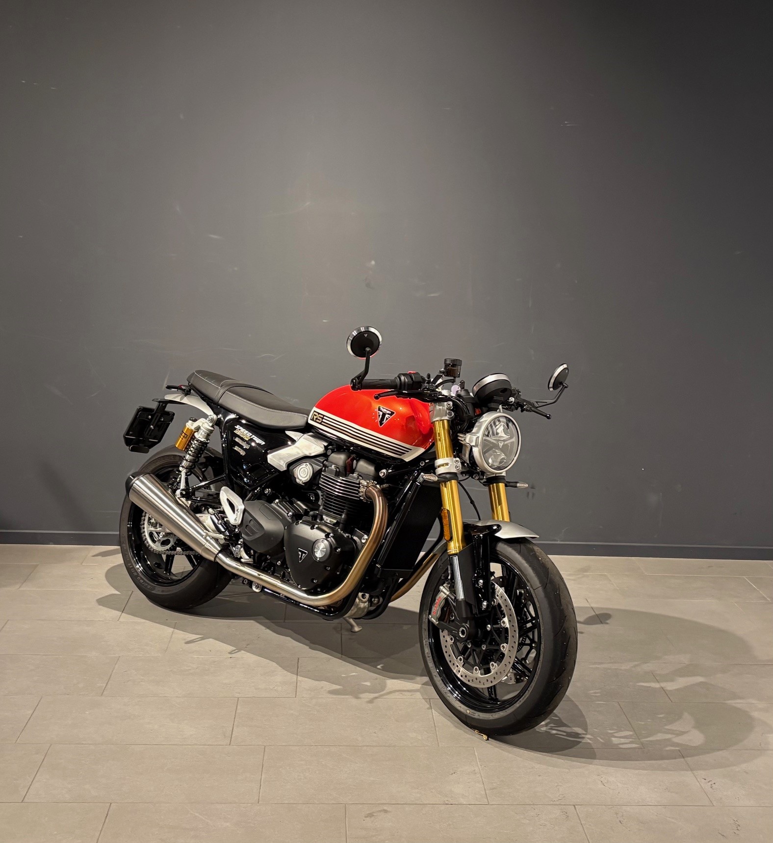 TRIUMPH Speed Twin 1200 RS-image-1