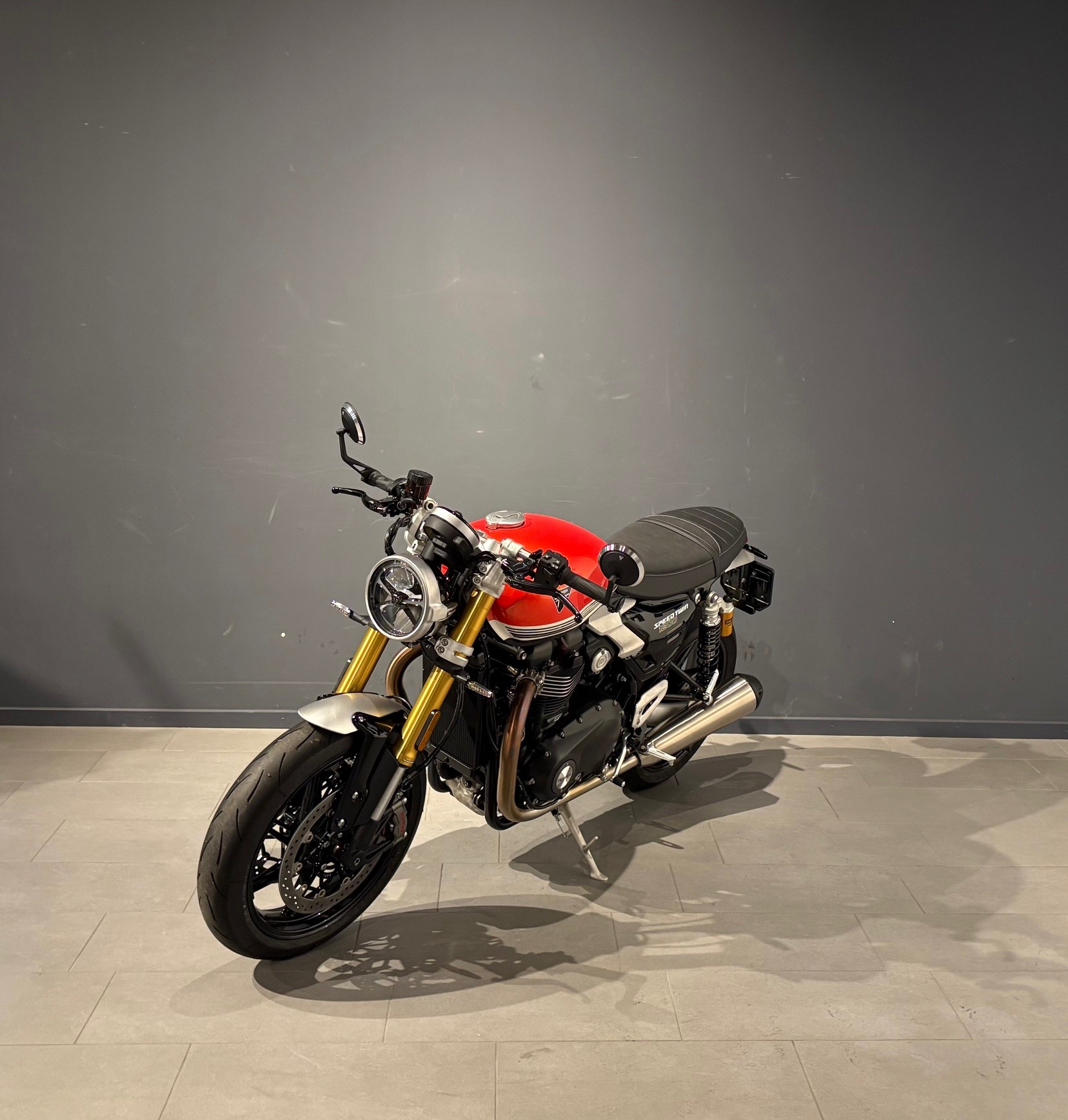 TRIUMPH Speed Twin 1200 RS-image-2