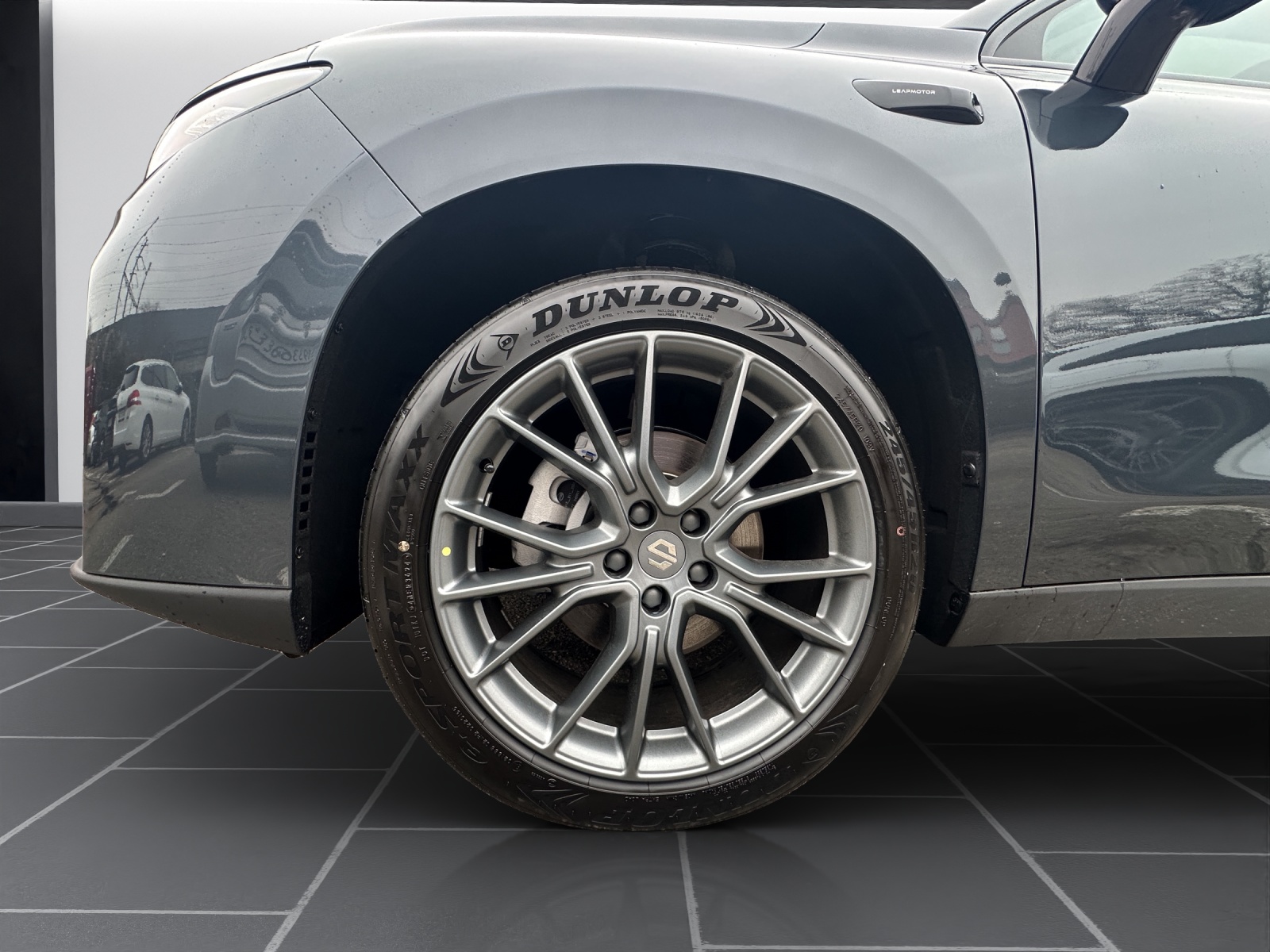 LEAPMOTOR C10 70kWh Design-image-10