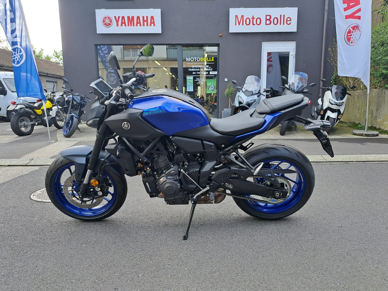 YAMAHA MT-07-image-2