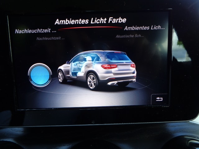 MERCEDES-BENZ GLC 250 d 4Matic 9G-Tronic-image-11
