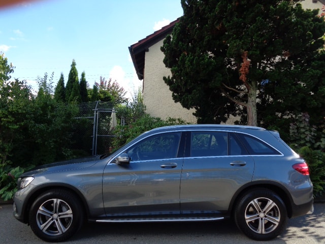 MERCEDES-BENZ GLC 250 d 4Matic 9G-Tronic-image-1
