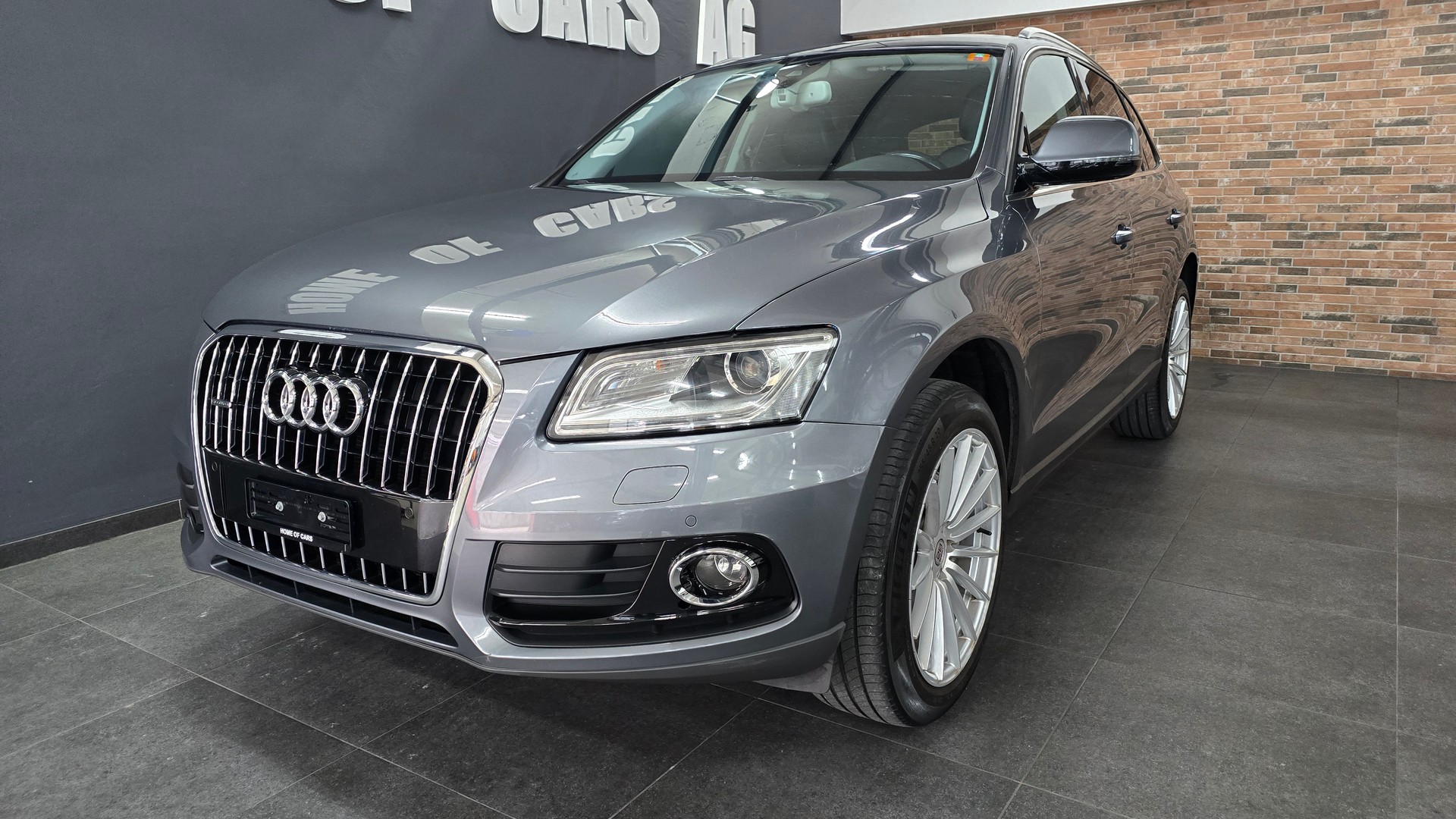 AUDI Q5 2.0 TDI quattro S-tronic