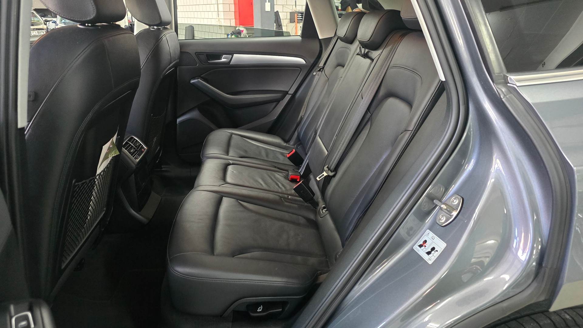 AUDI Q5 2.0 TDI quattro S-tronic-image-20