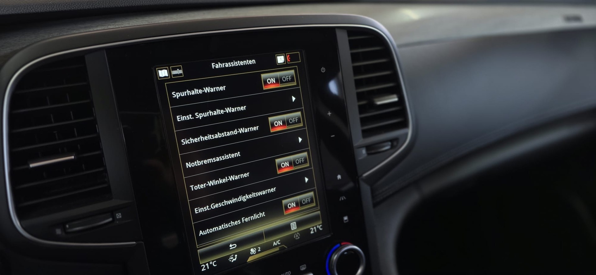 RENAULT Talisman Grandtour 1.6 TCe Initiale EDC *Frisch ab MFK*-image-27