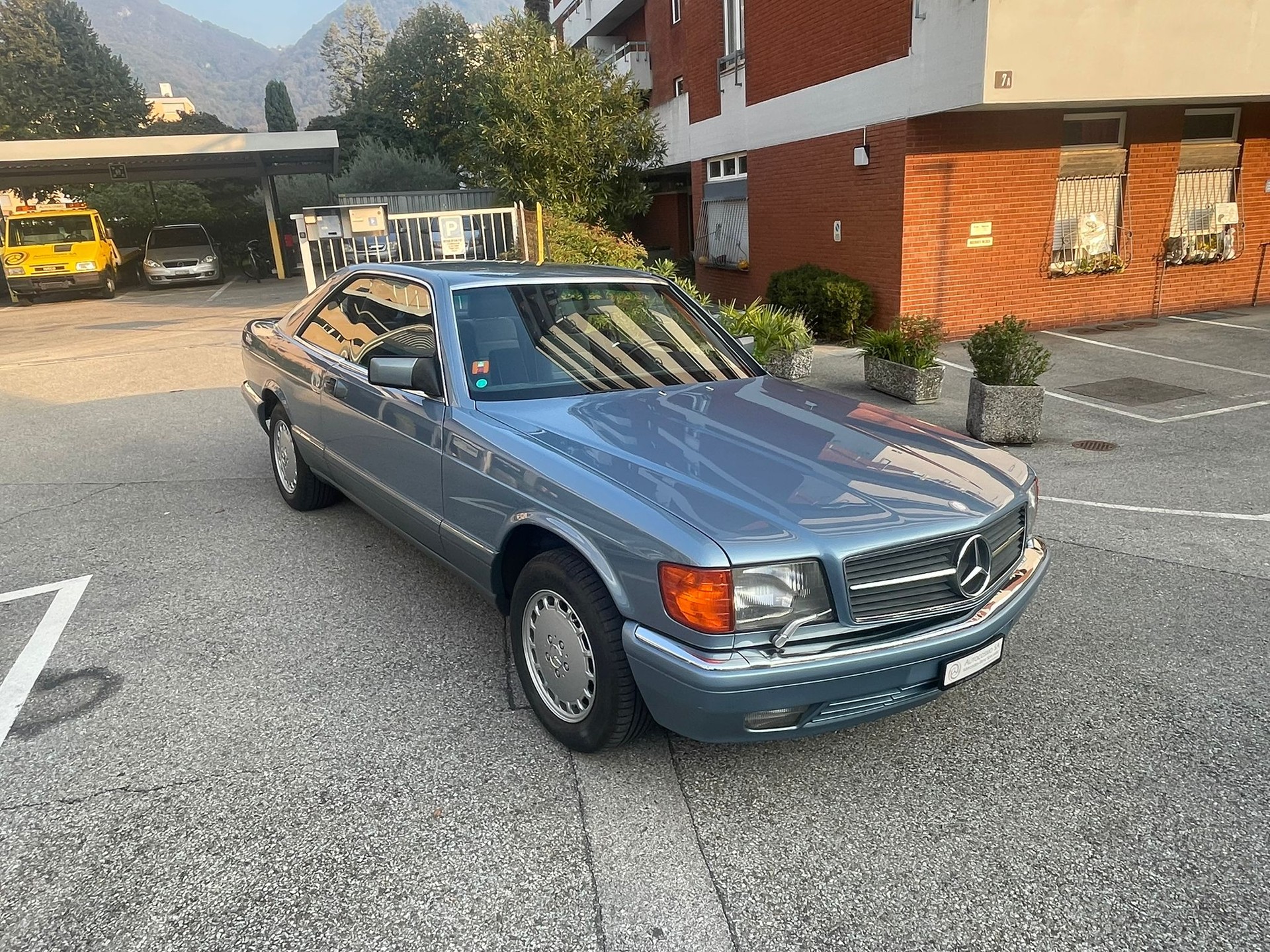 MERCEDES-BENZ 420 SEC Automatic-image-2