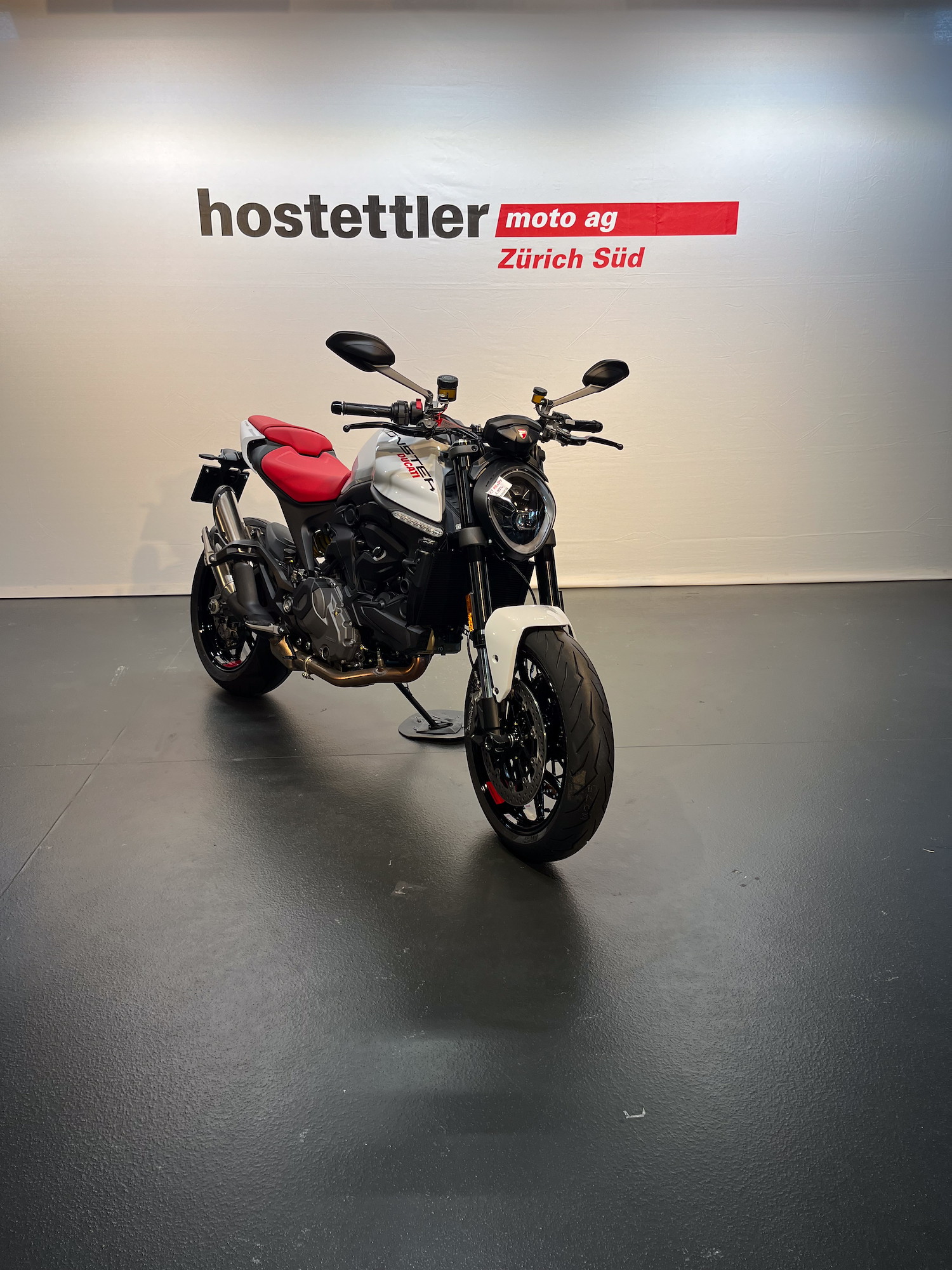 DUCATI Monster-image-2