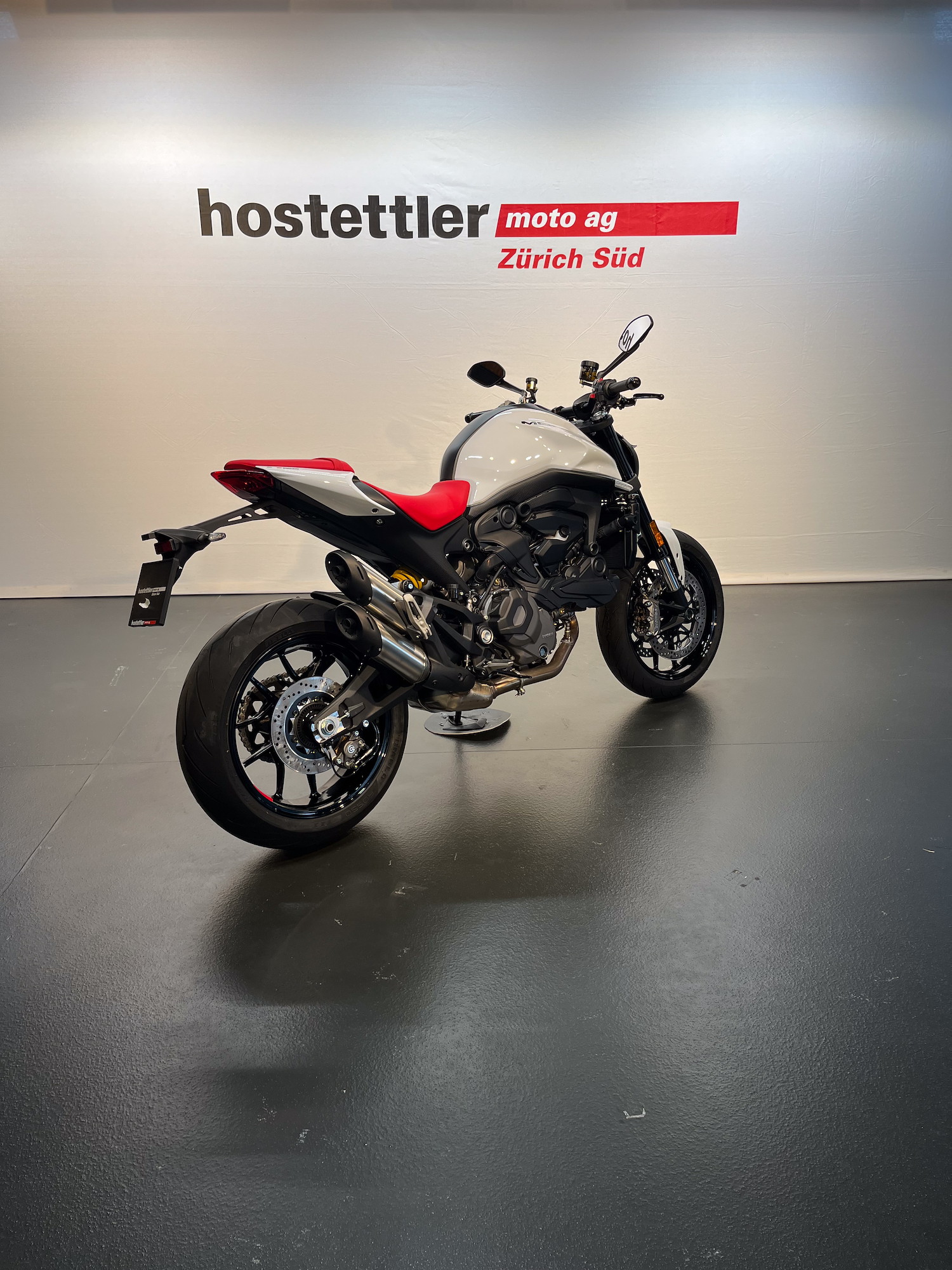 DUCATI Monster-image-1