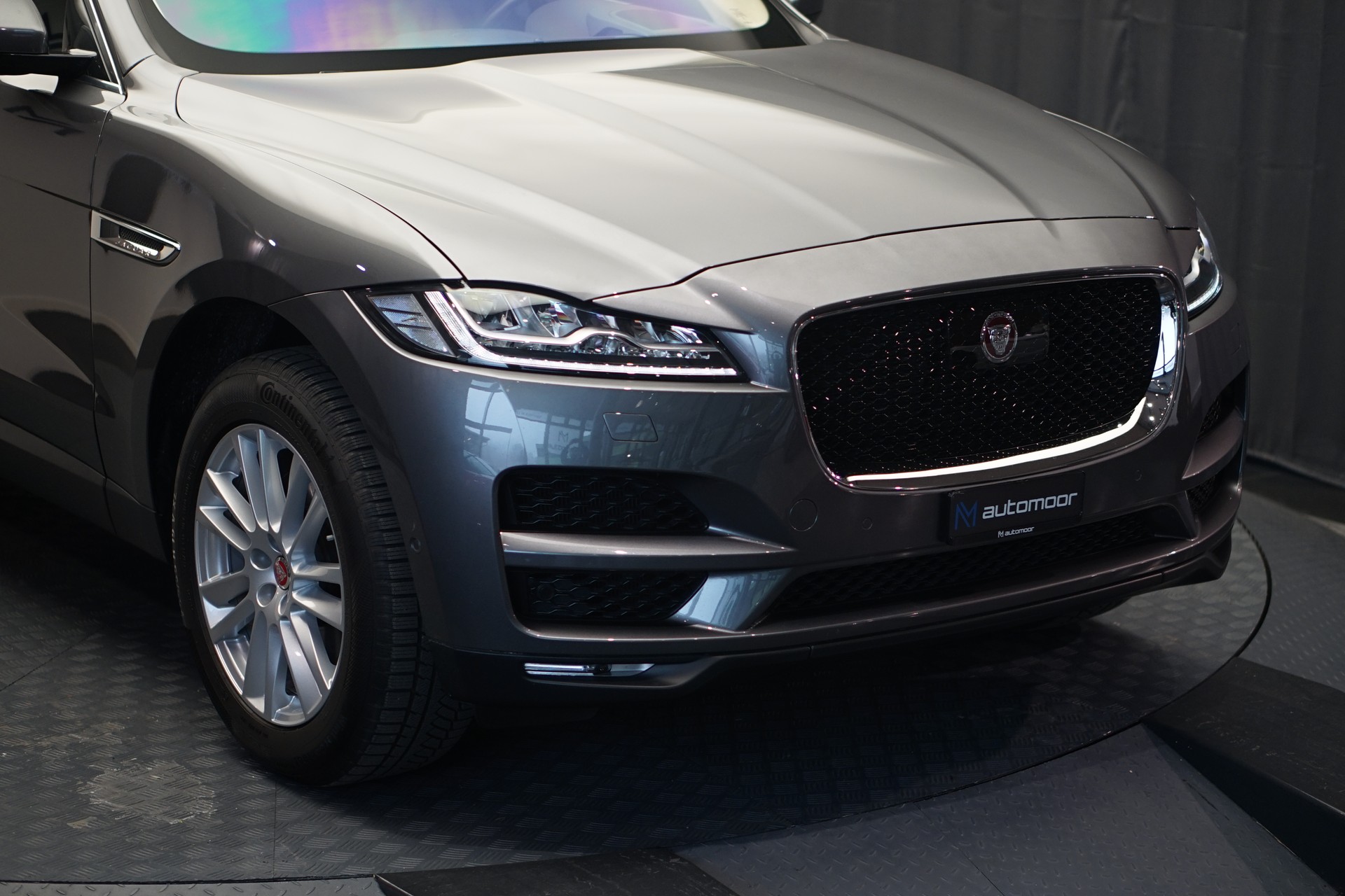 JAGUAR F-Pace 30t 2.0 Prestige AWD Automatik *CH-Fahrzeug* *Panoramadach* *Assistenzpaket-image-43