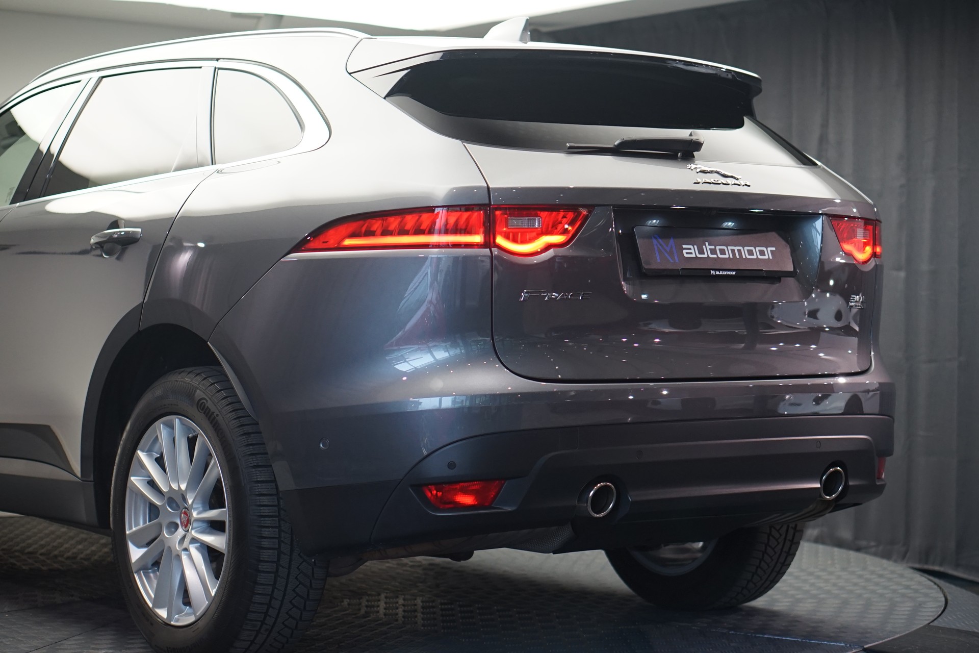 JAGUAR F-Pace 30t 2.0 Prestige AWD Automatik *CH-Fahrzeug* *Panoramadach* *Assistenzpaket-image-36