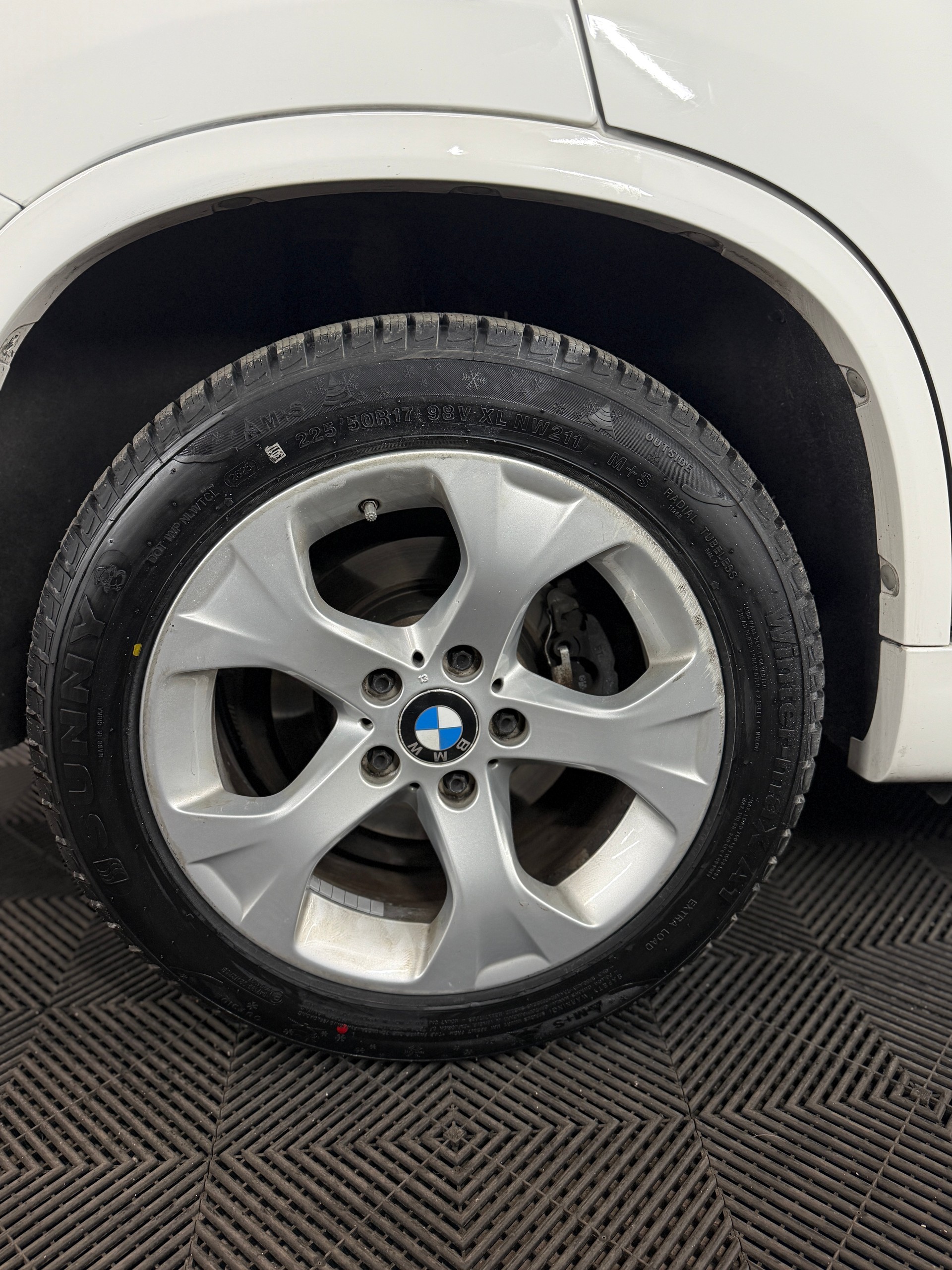 BMW X1 xDrive 18d Steptronic M Paket-image-18