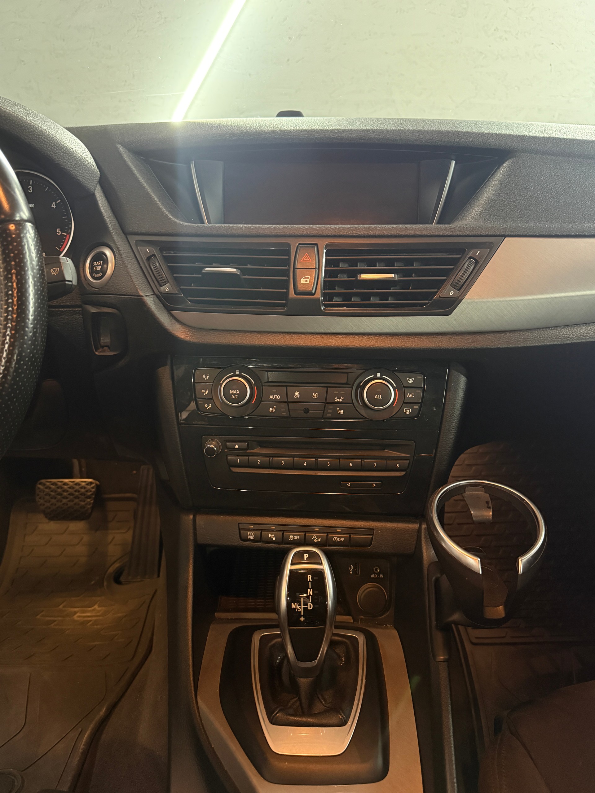 BMW X1 xDrive 18d Steptronic M Paket-image-13