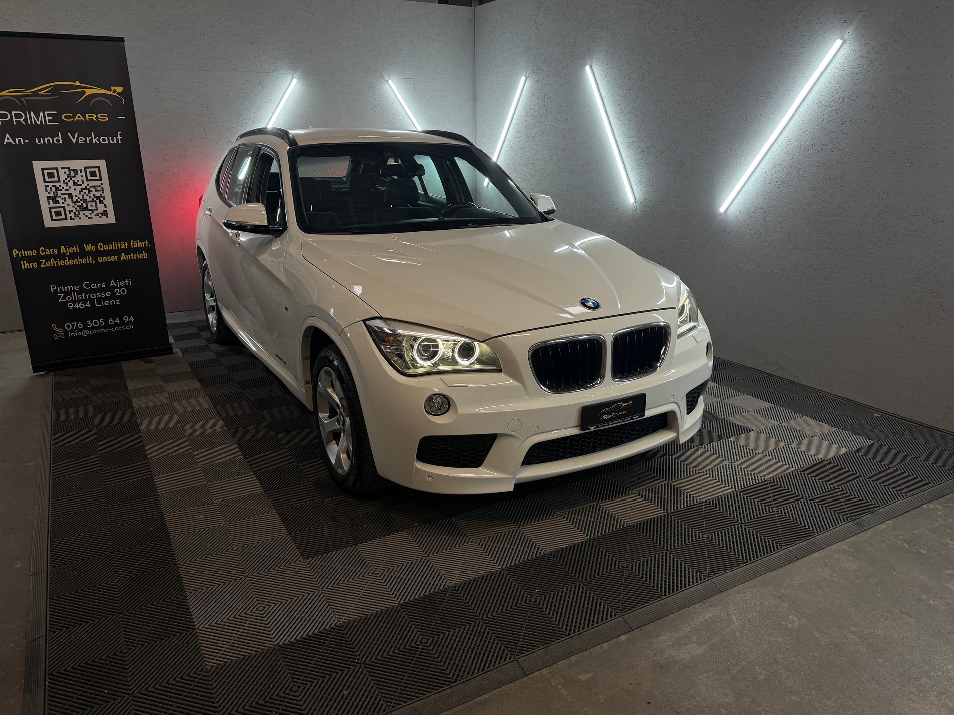 BMW X1 xDrive 18d Steptronic M Paket-showroom-element-2